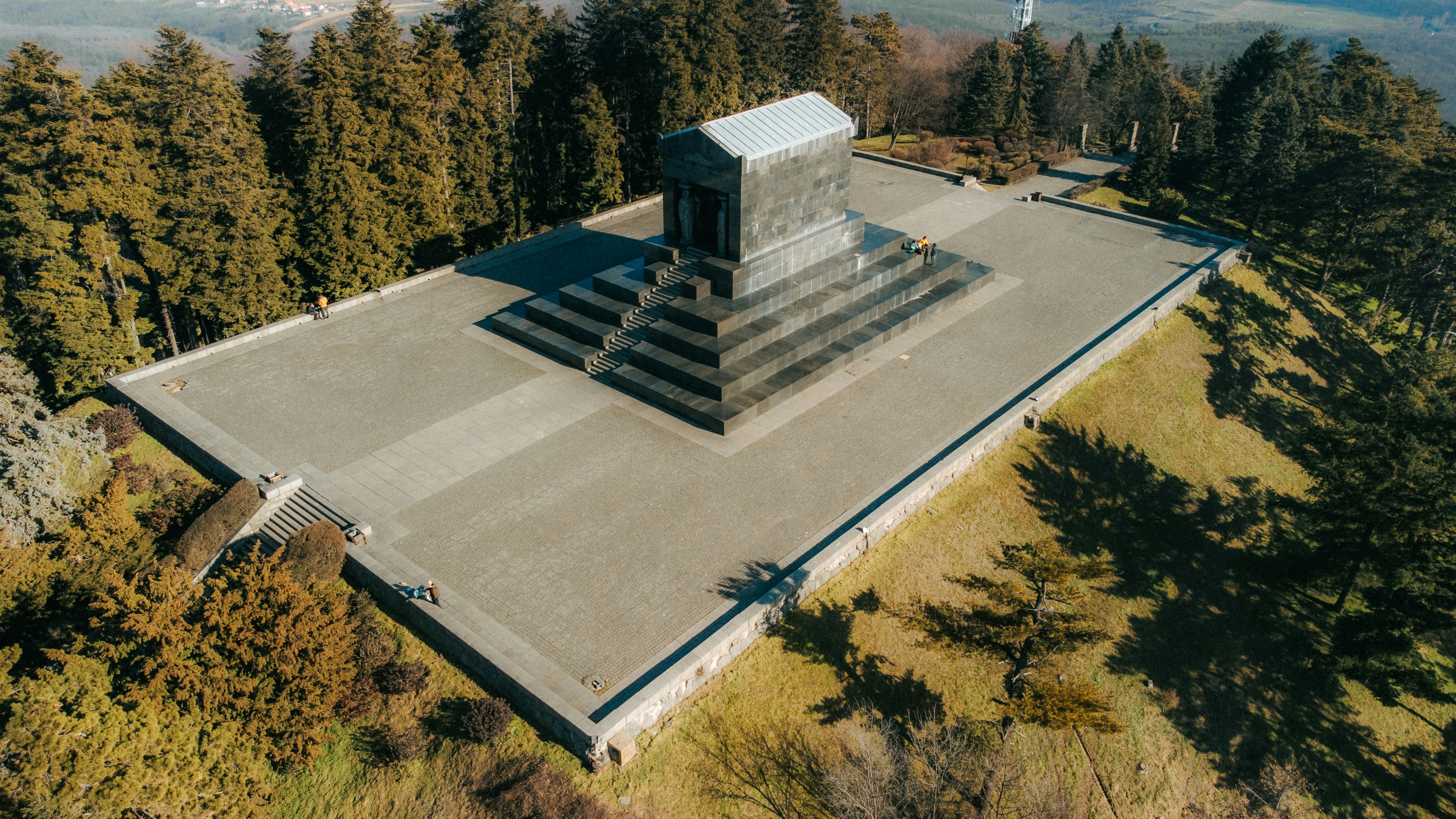 commercial building in Sisters Oregon - commercial heat pump in sisters, or