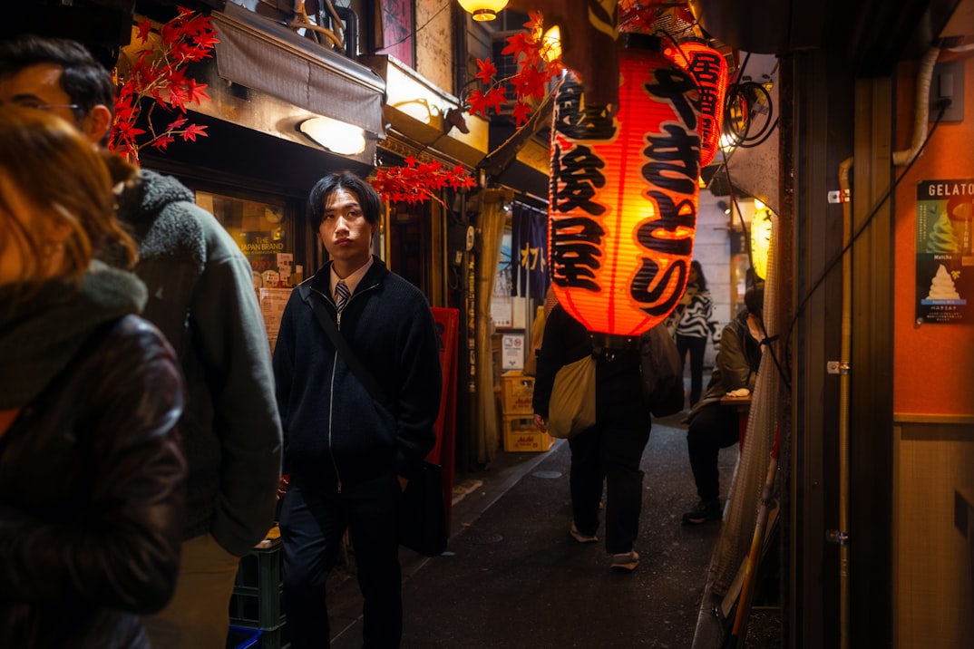 L&rsquo;allée Omoide Yokocho Memory Lane la nuit, Shinjuku