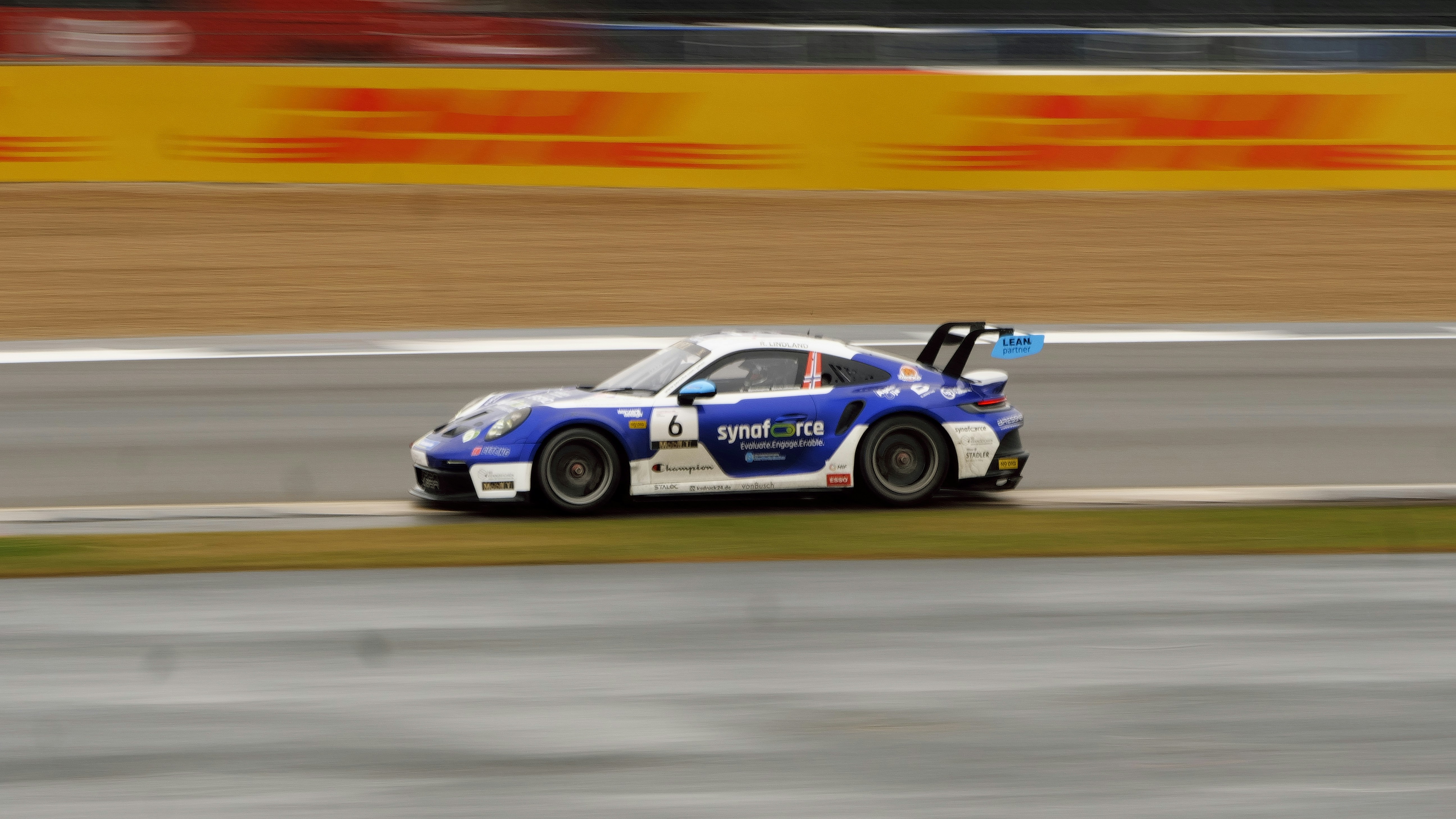 Photo by balmy_sunset