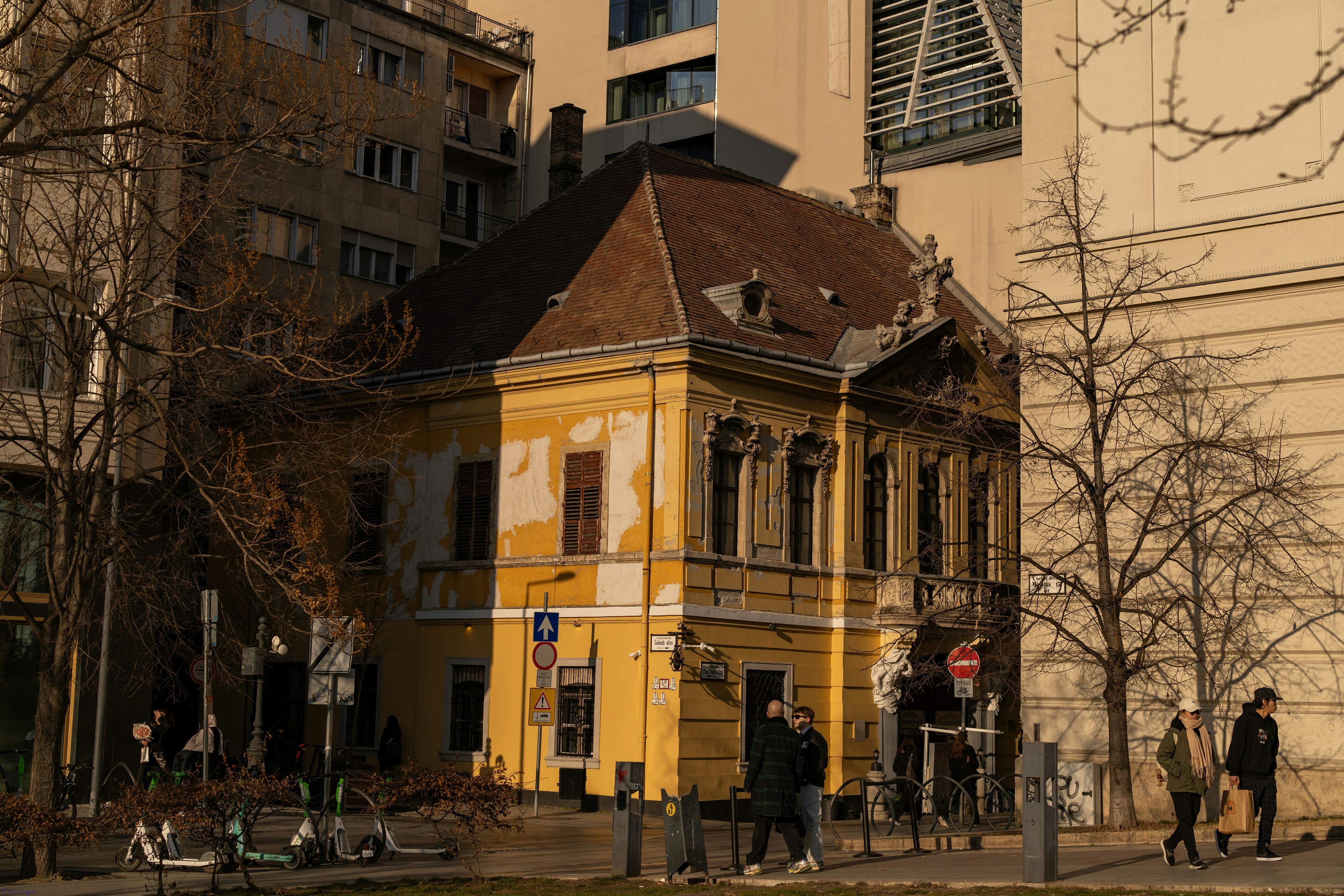 Közösségi Ház és Könyvtár