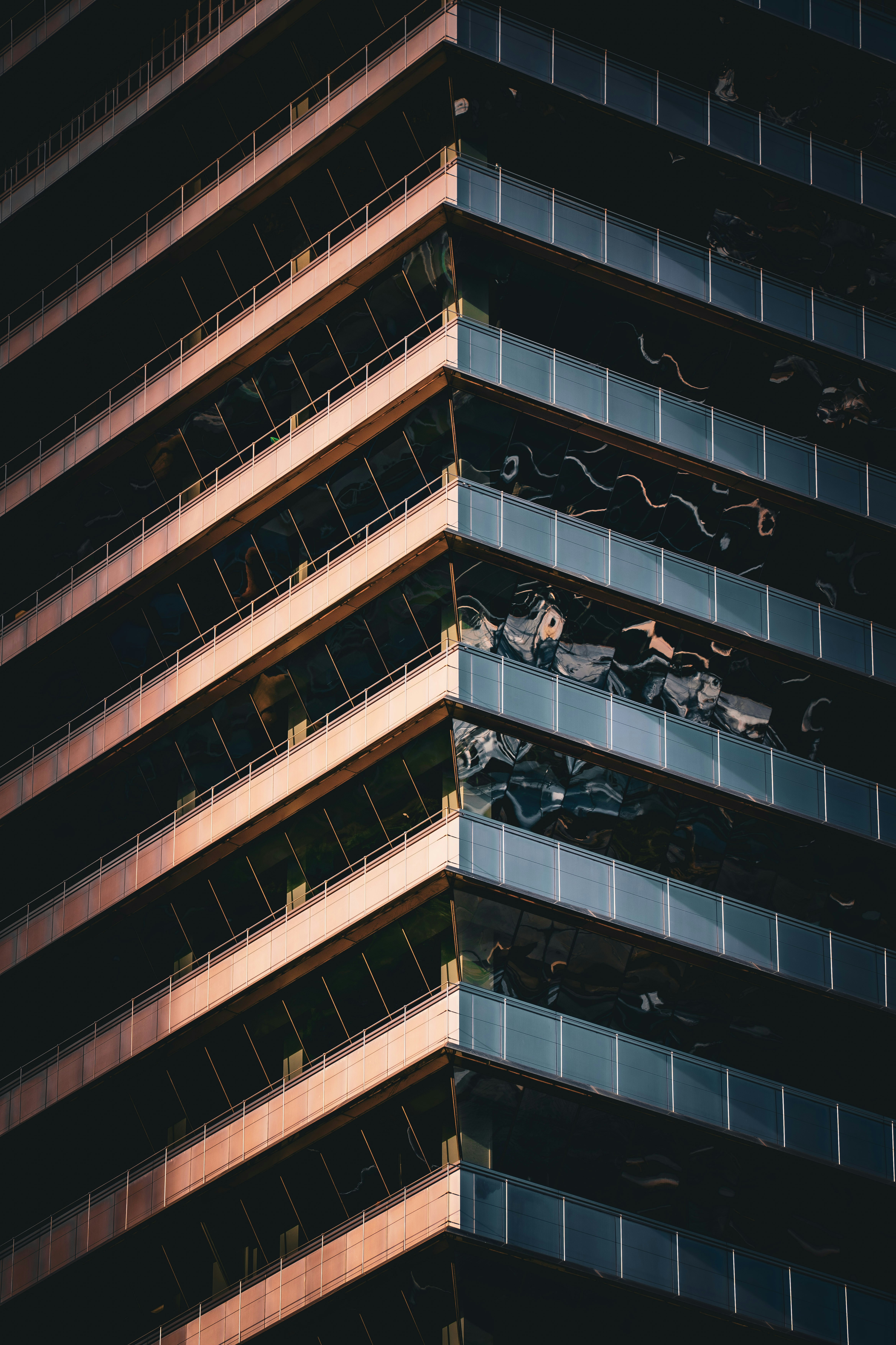 A very tall building with lots of windows