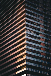 A very tall building with lots of windows