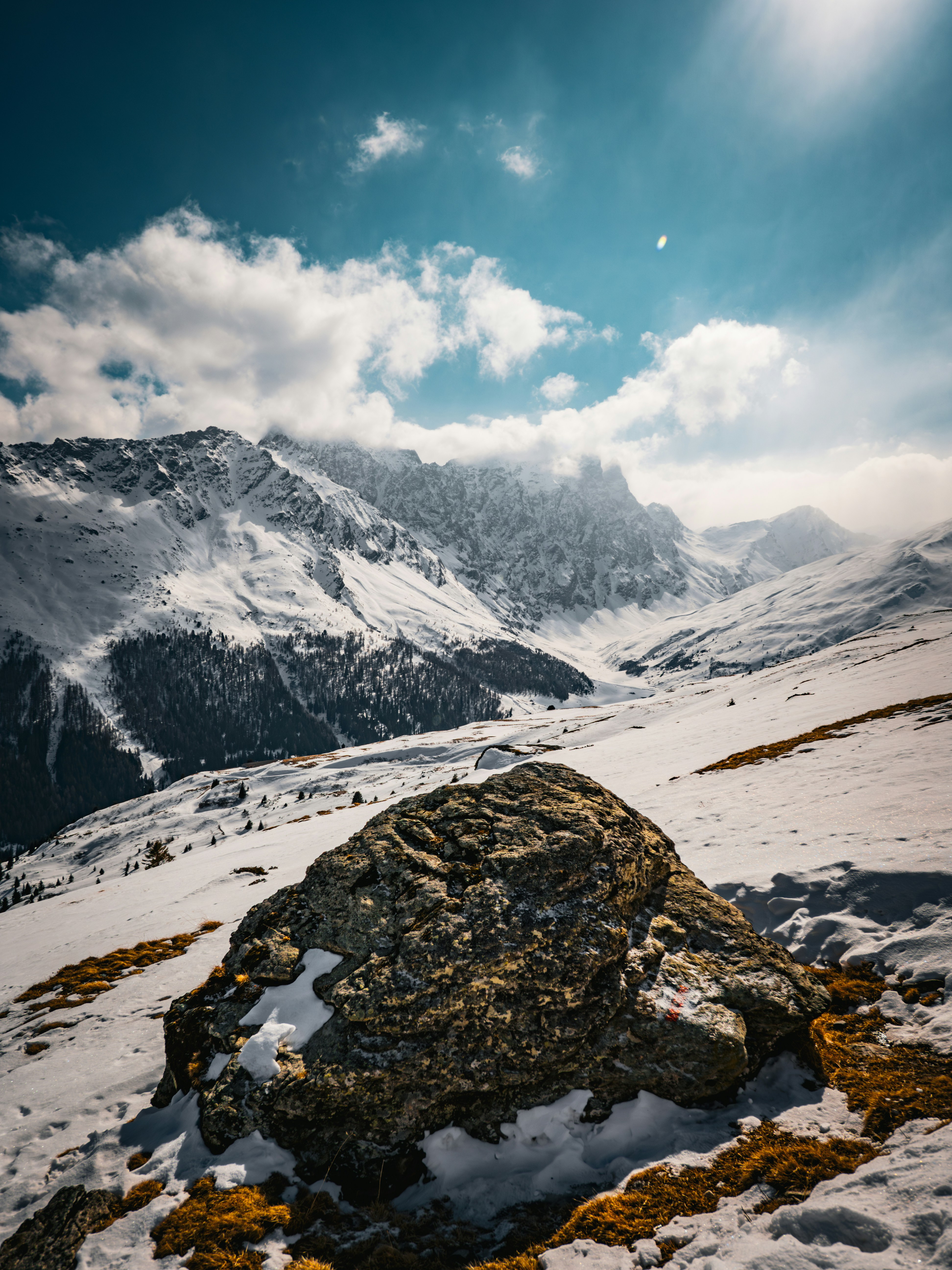 Photo by poli_graphy