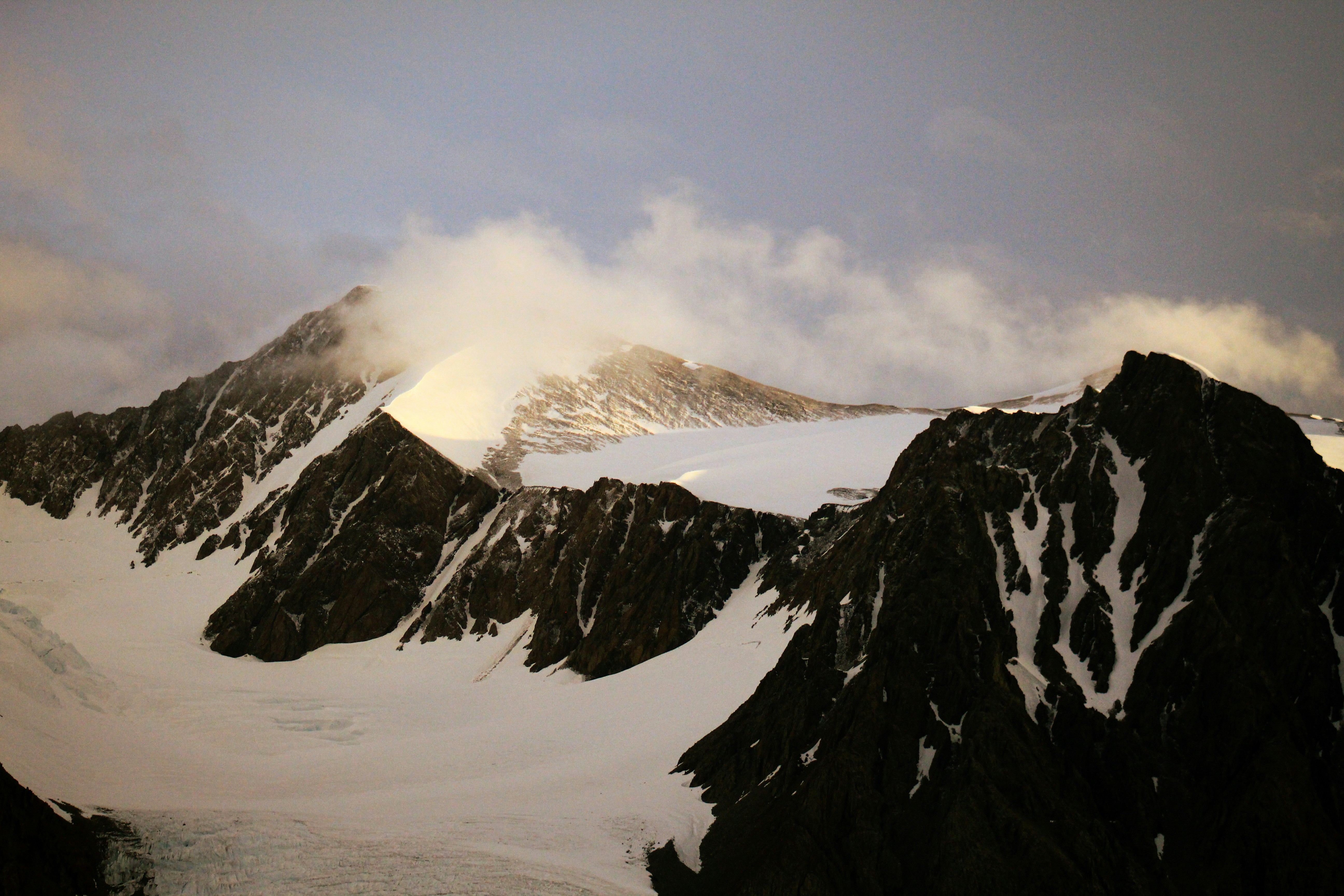 Photo by eluronmaton