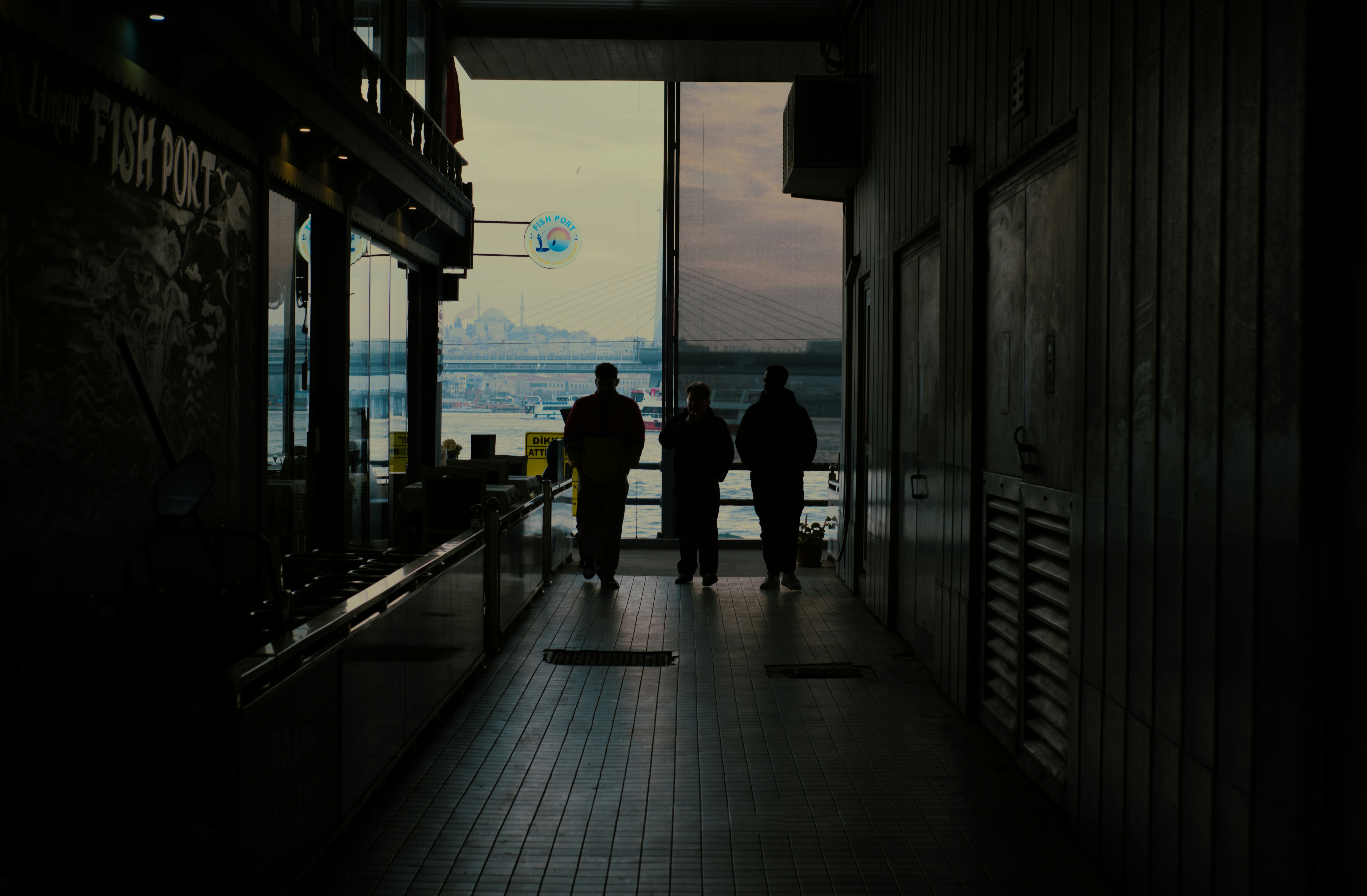 Photo by iozmen