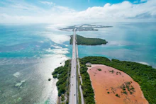 Tropical coastline in the Florida Keys