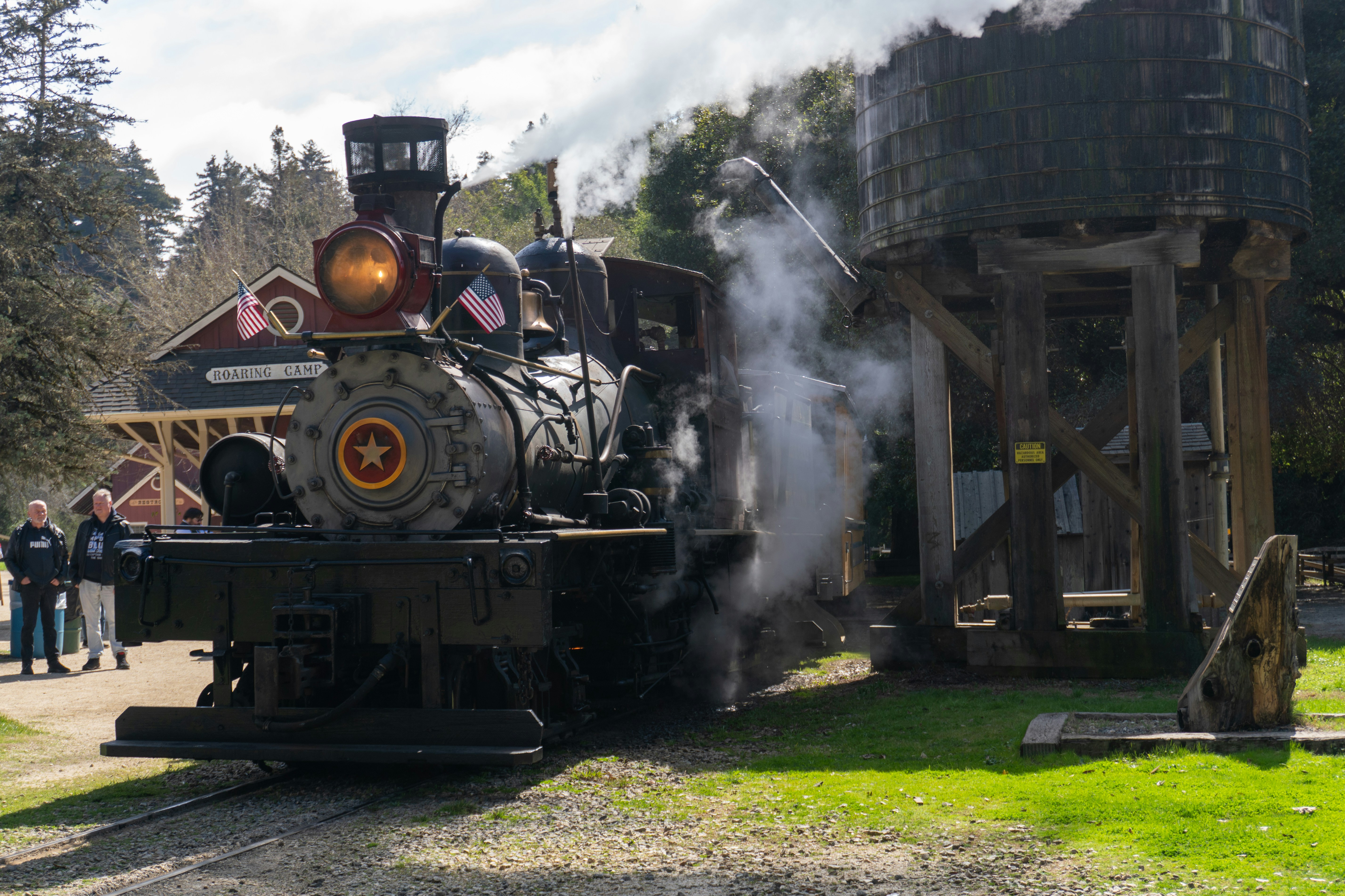 Photo by naveenketterer