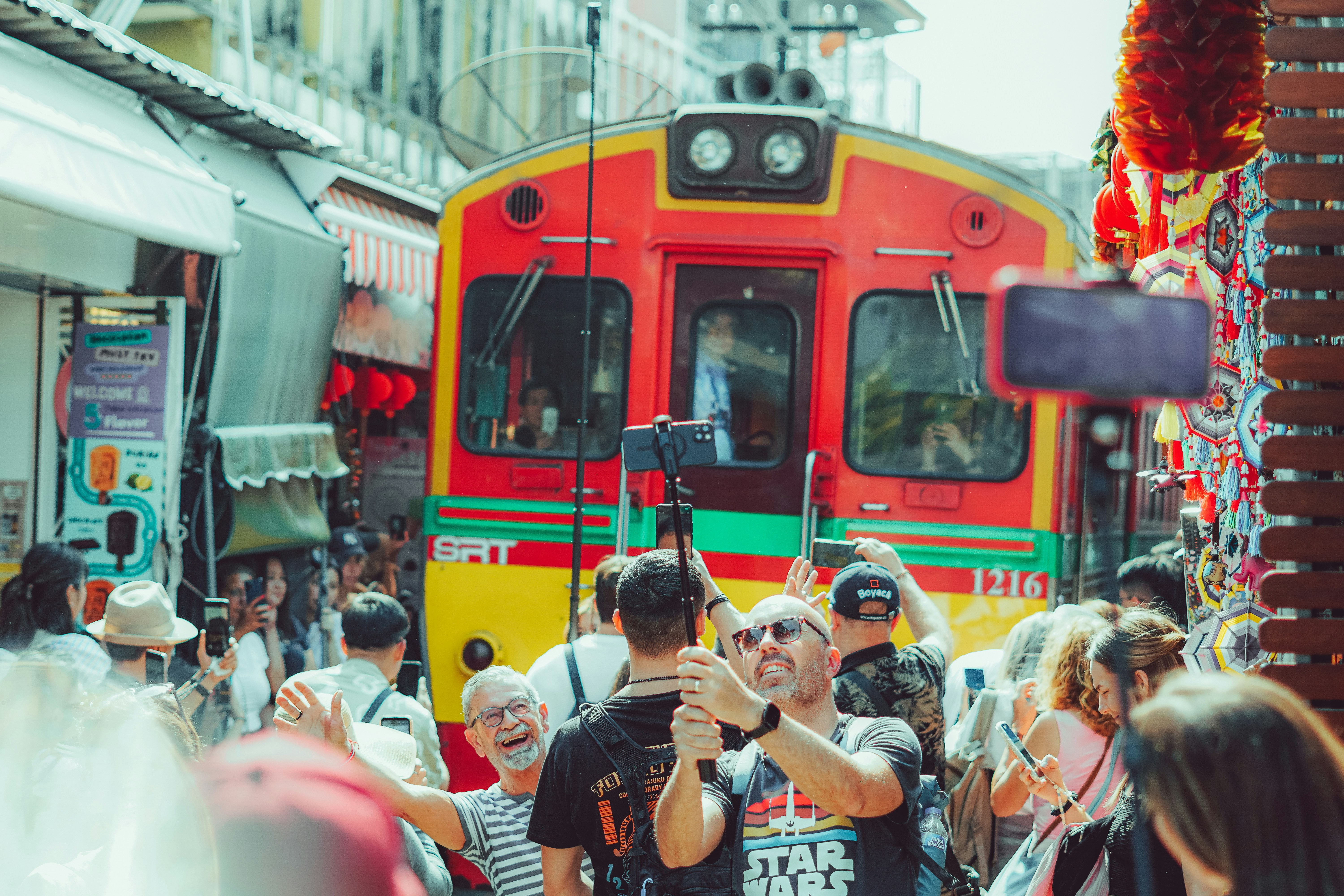 Why Frequent Travelers Need a Singapore Multi-Currency Account