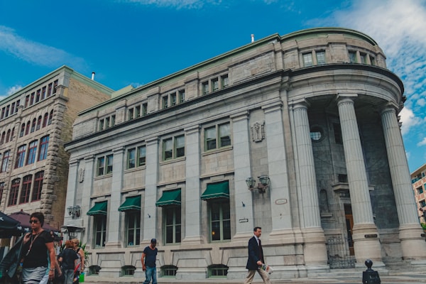 Government building representing Bill 98 housing approval reforms