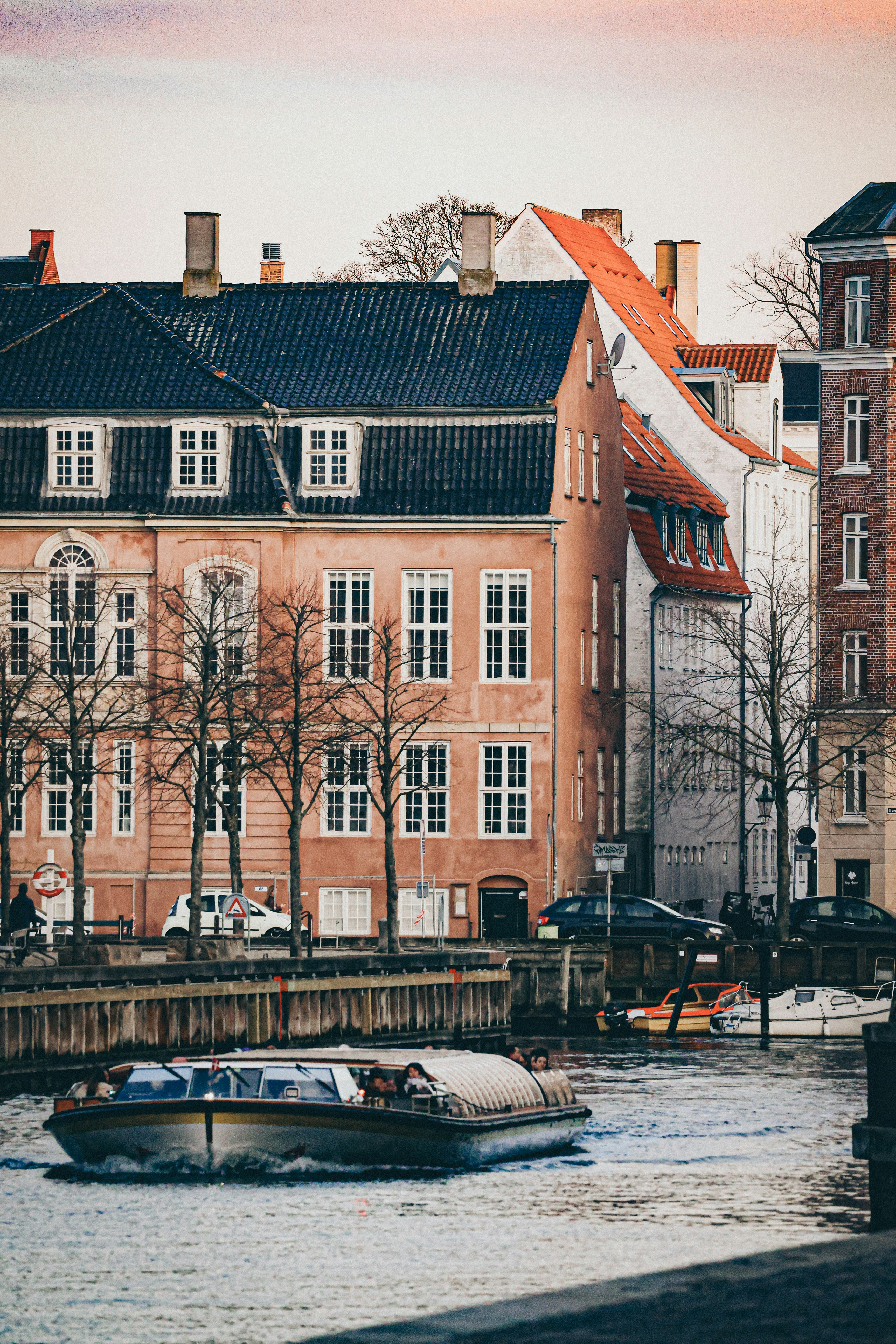 Photo by nickkarvounis