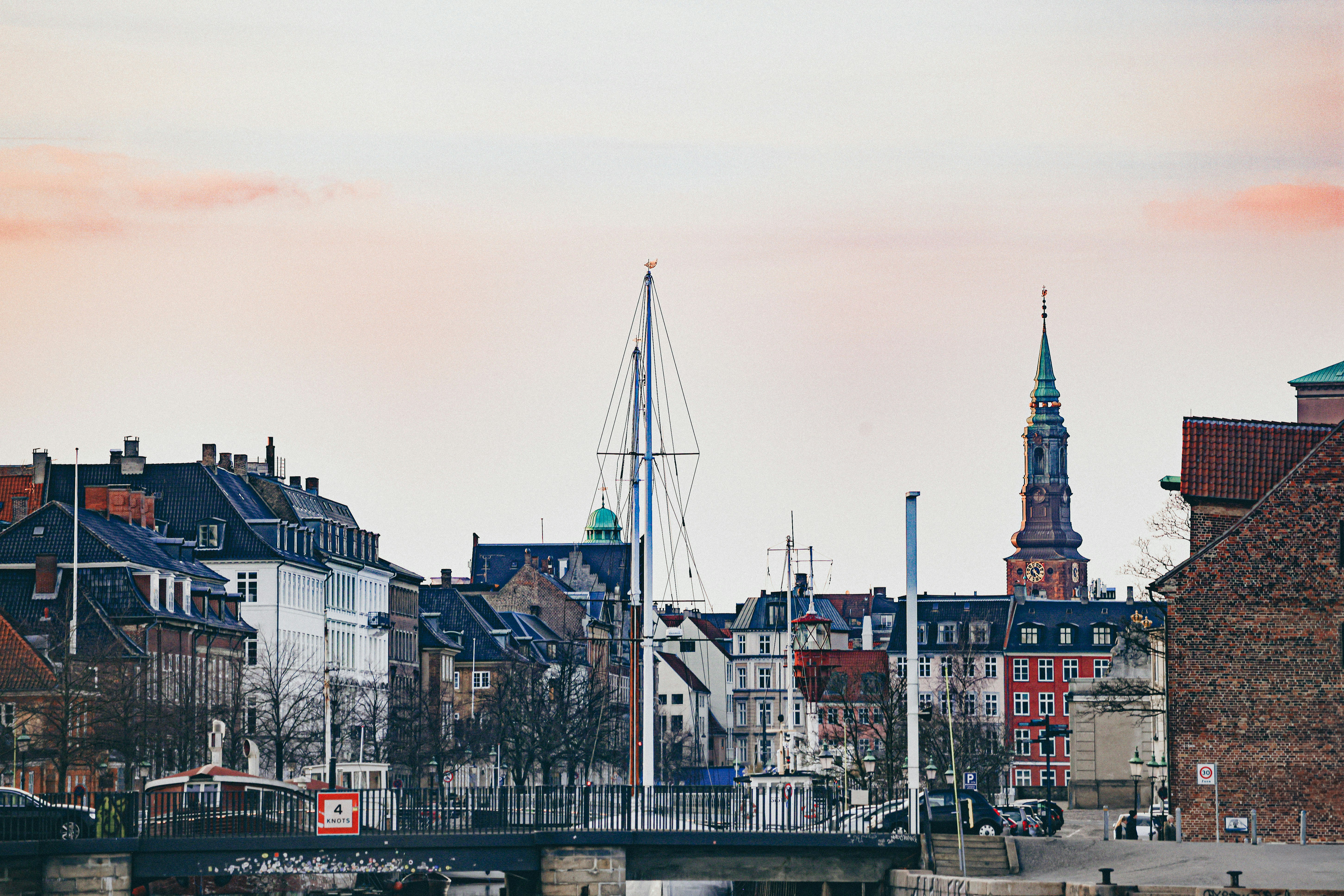 Photo by nickkarvounis