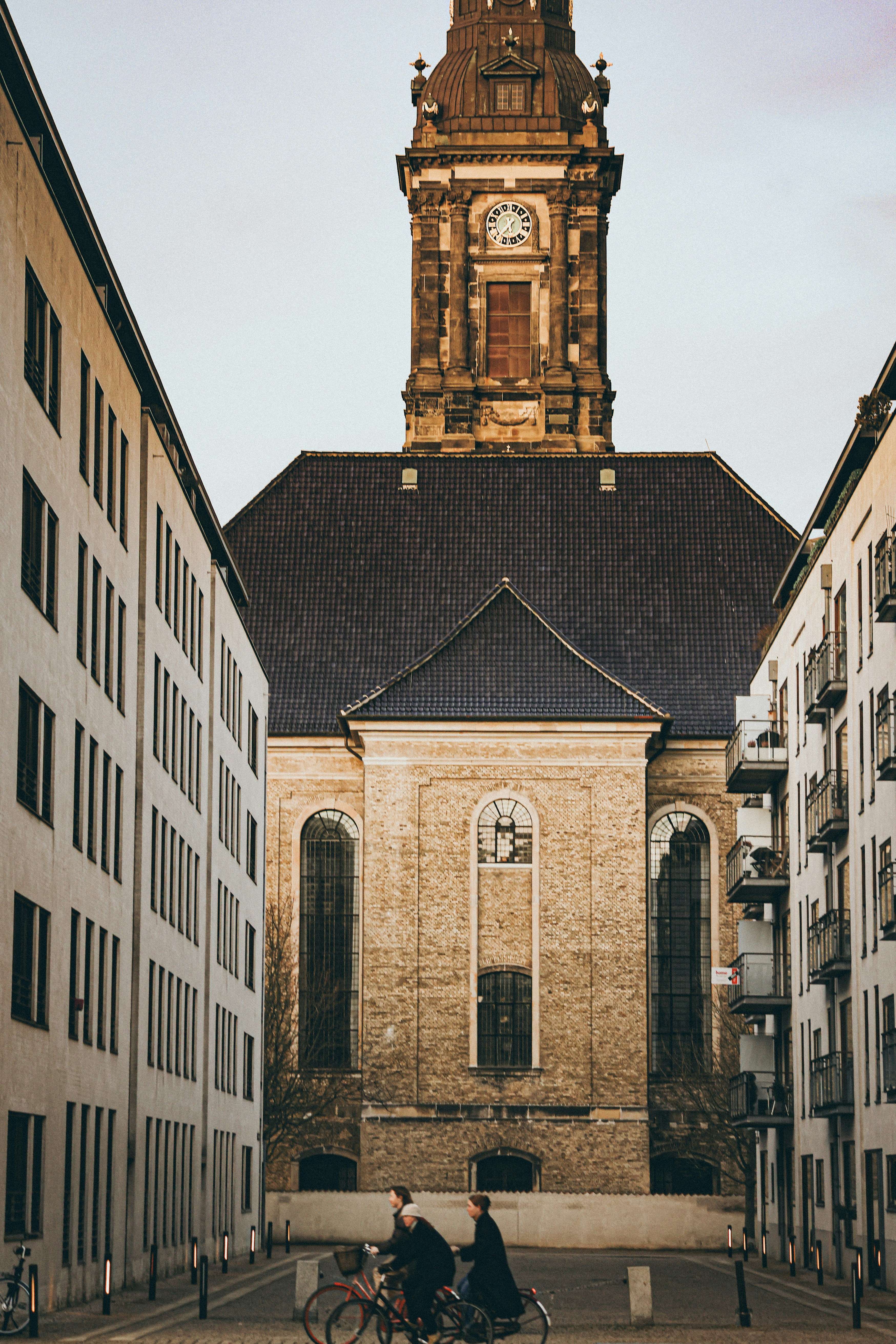 Photo by nickkarvounis