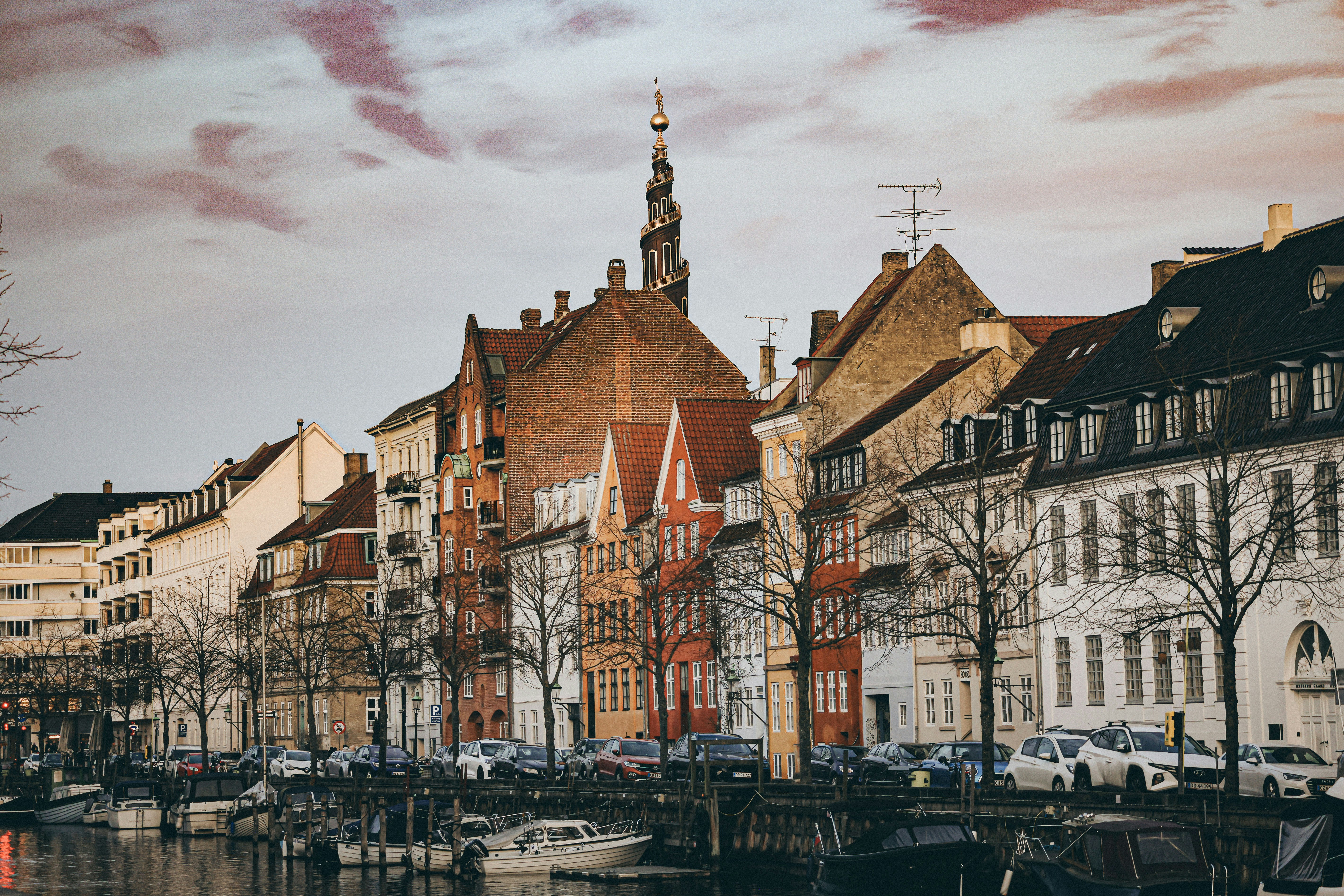 Photo by nickkarvounis