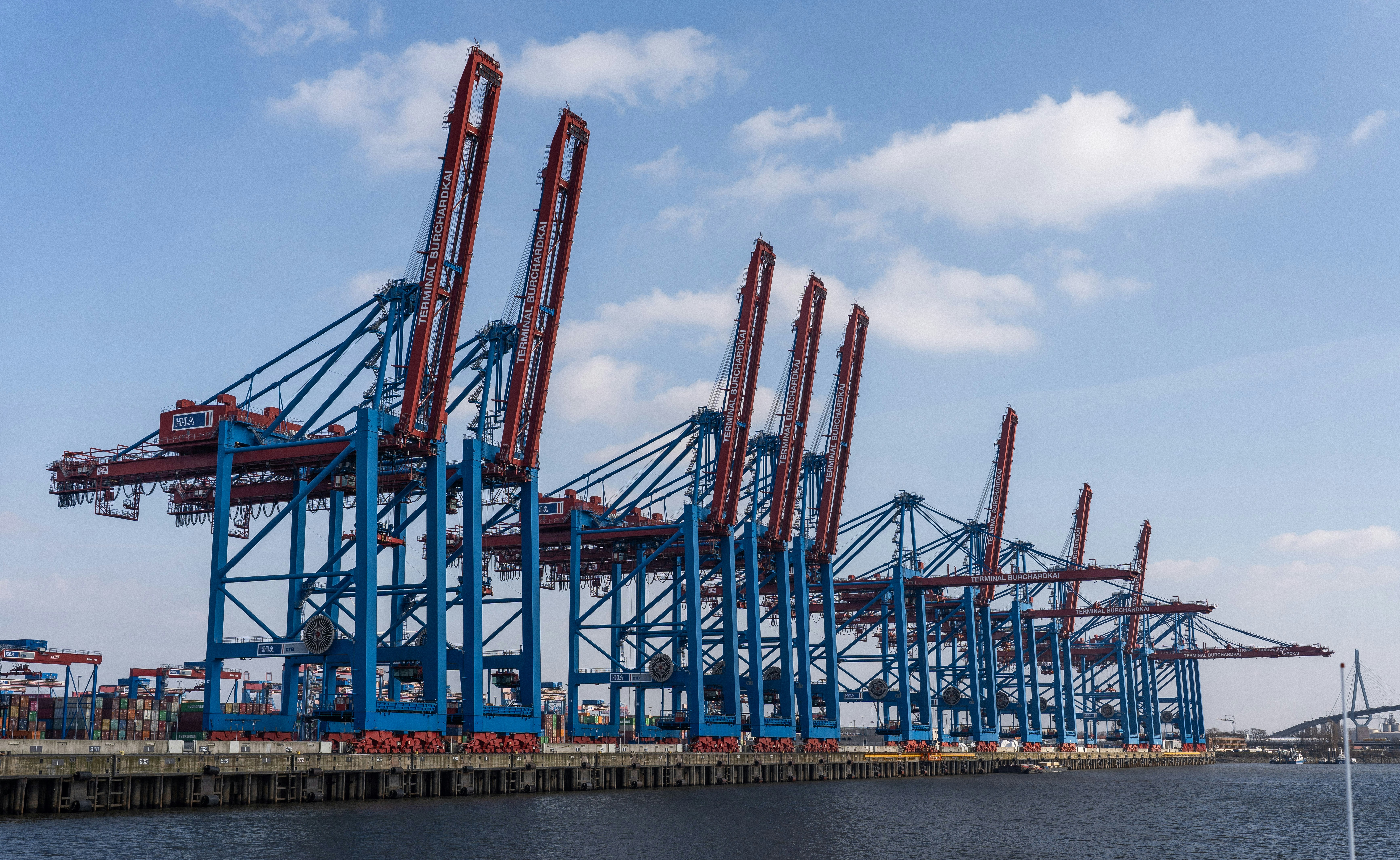 Photo by sorinbasangeac