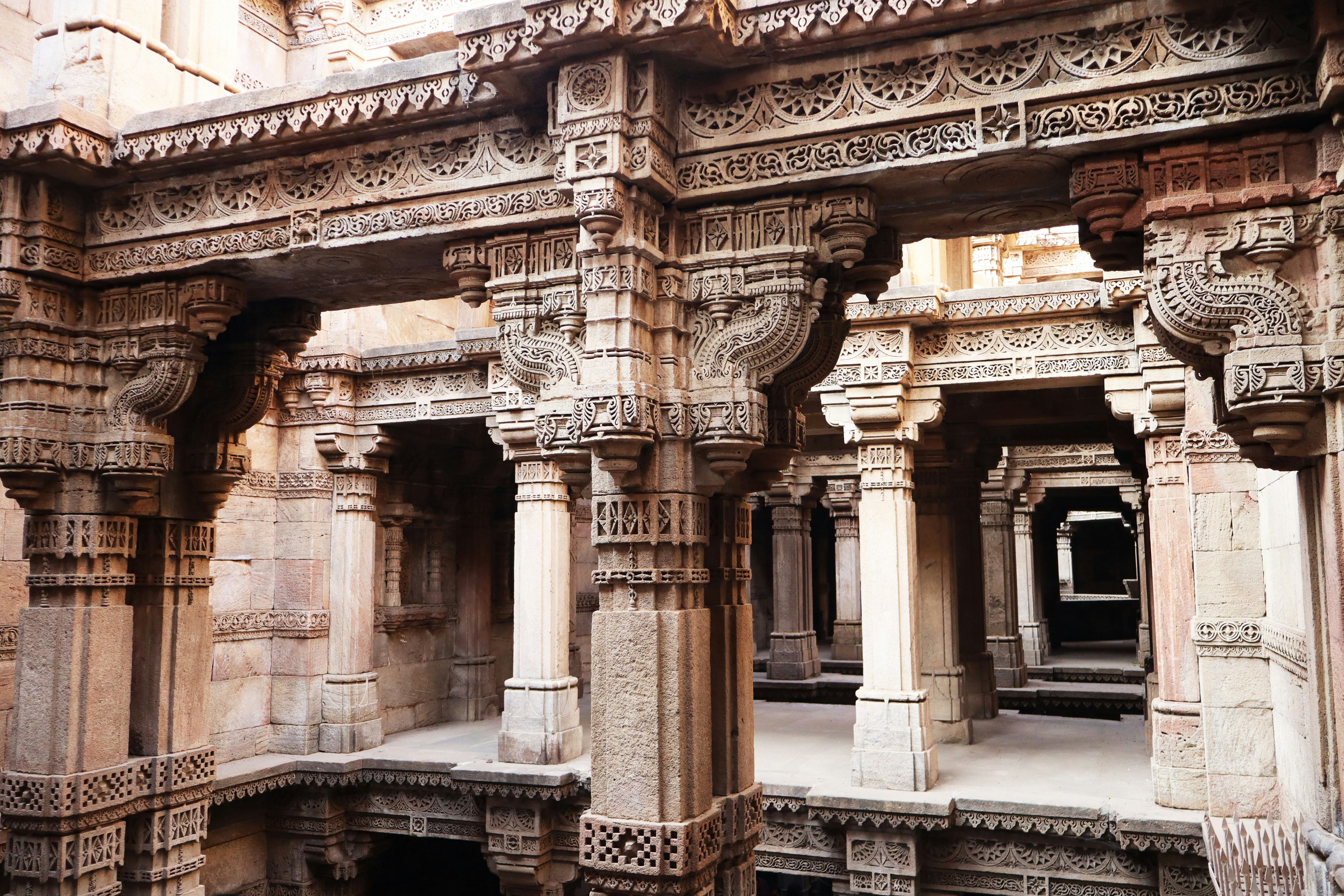 Photo by mirnawabisabi