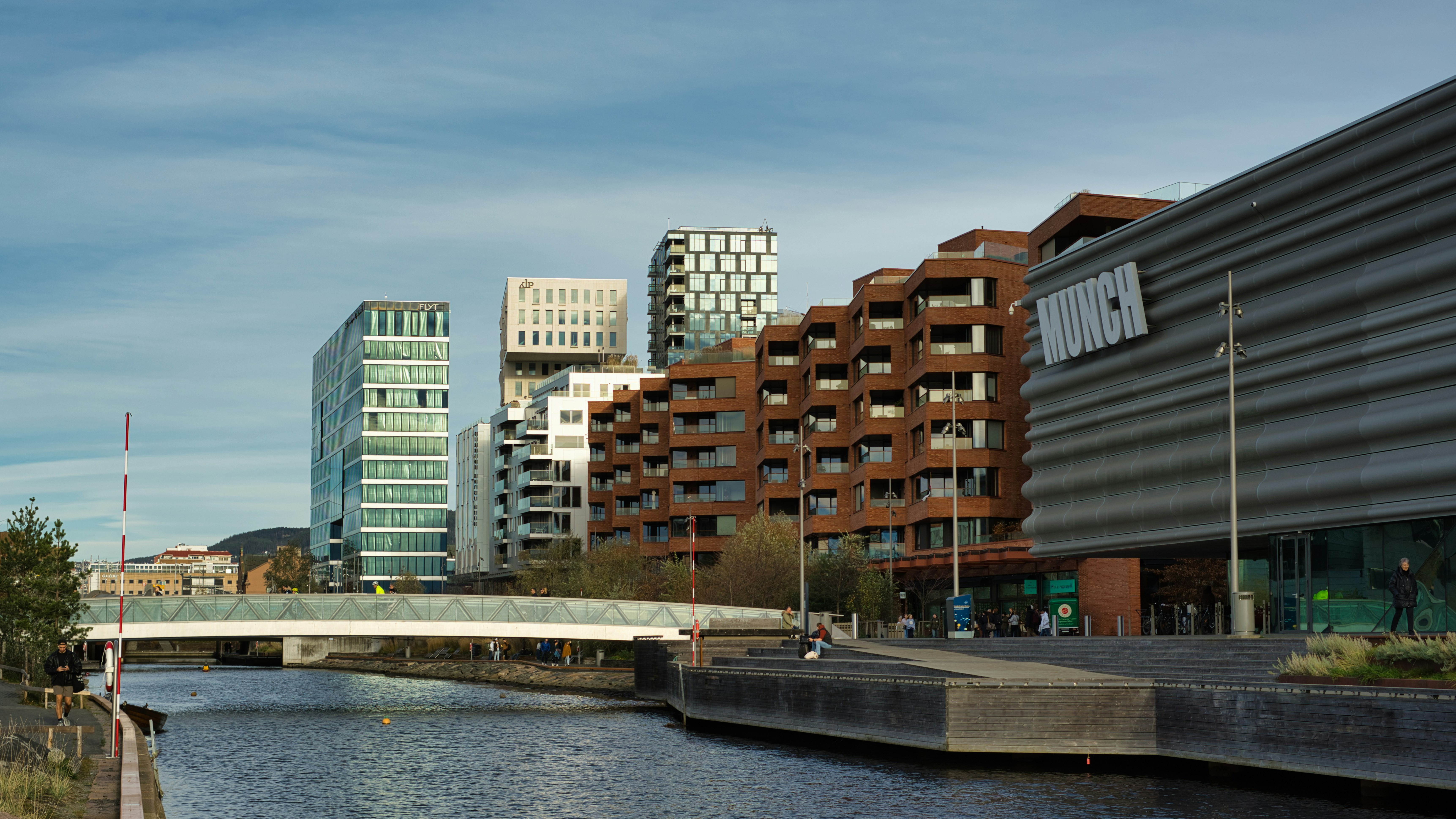 Photo by gunnarridder