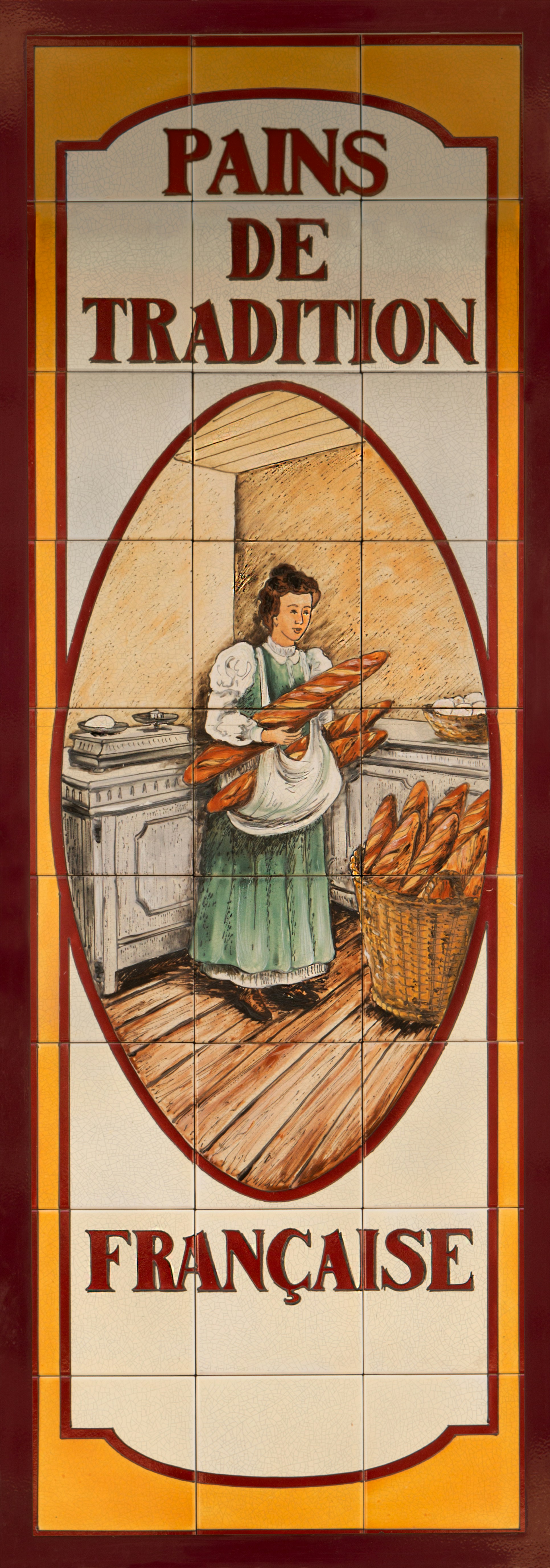 Panadero francés con baguettes.