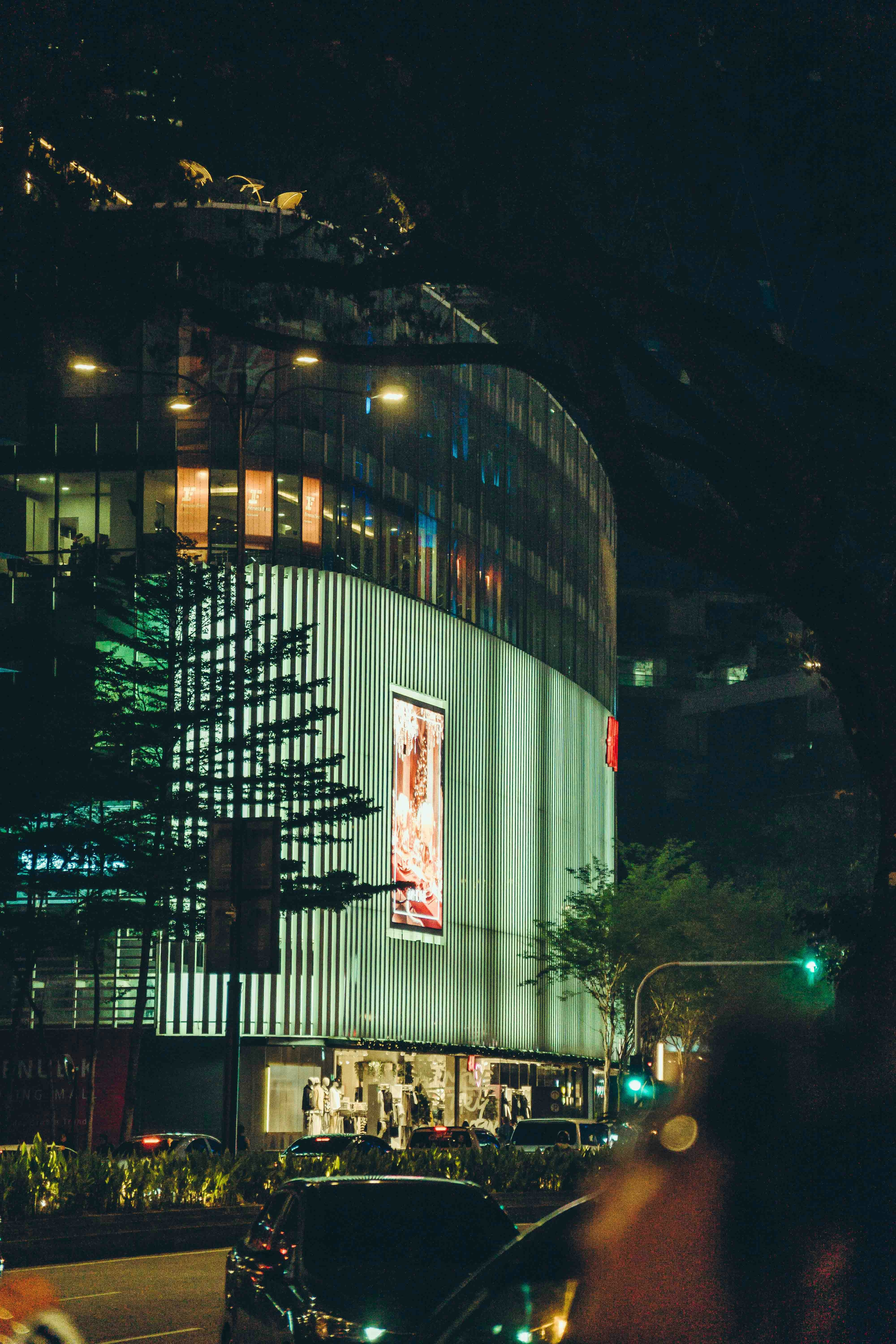 Photo by thejourneyofframes