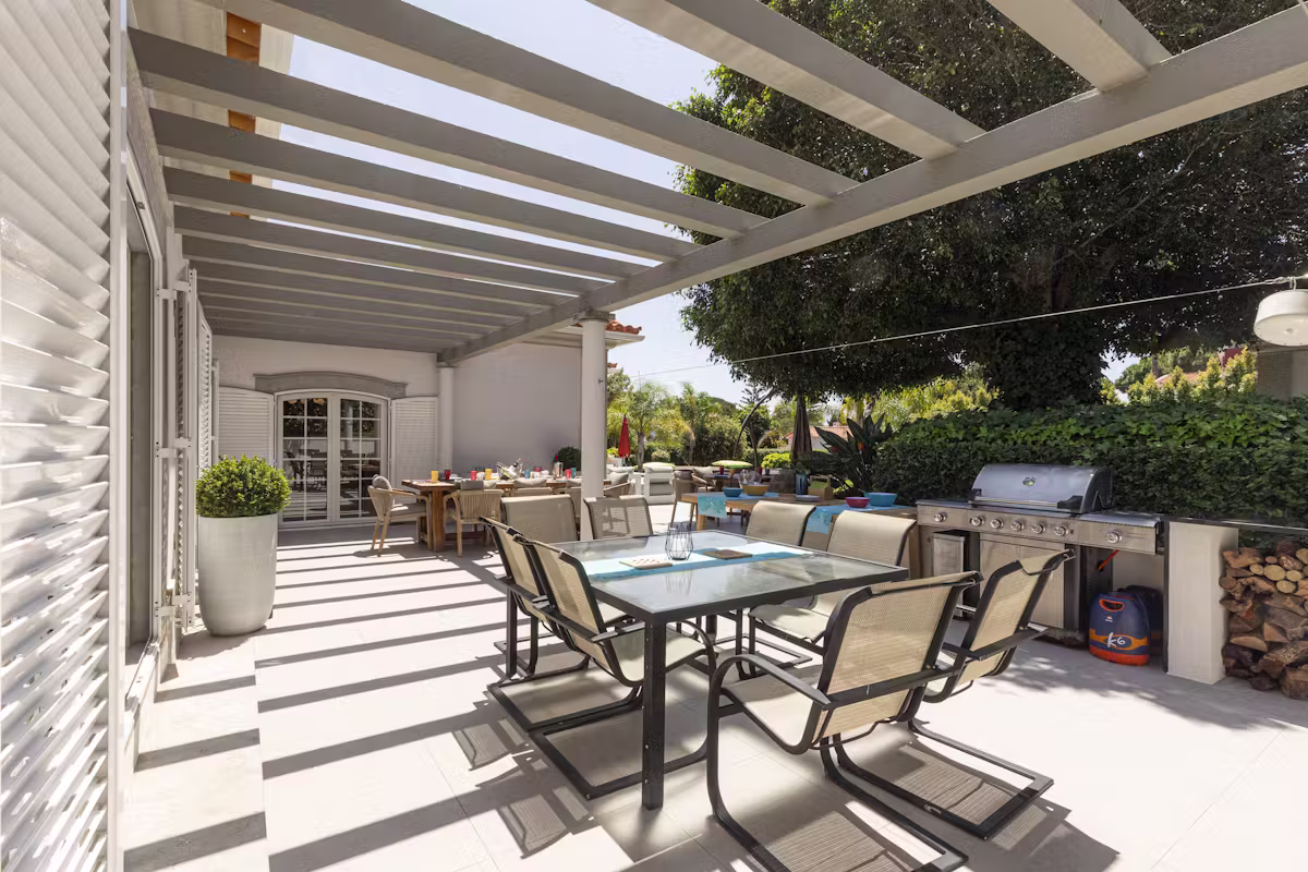 Chaleureux studio avec terrasse à Gap