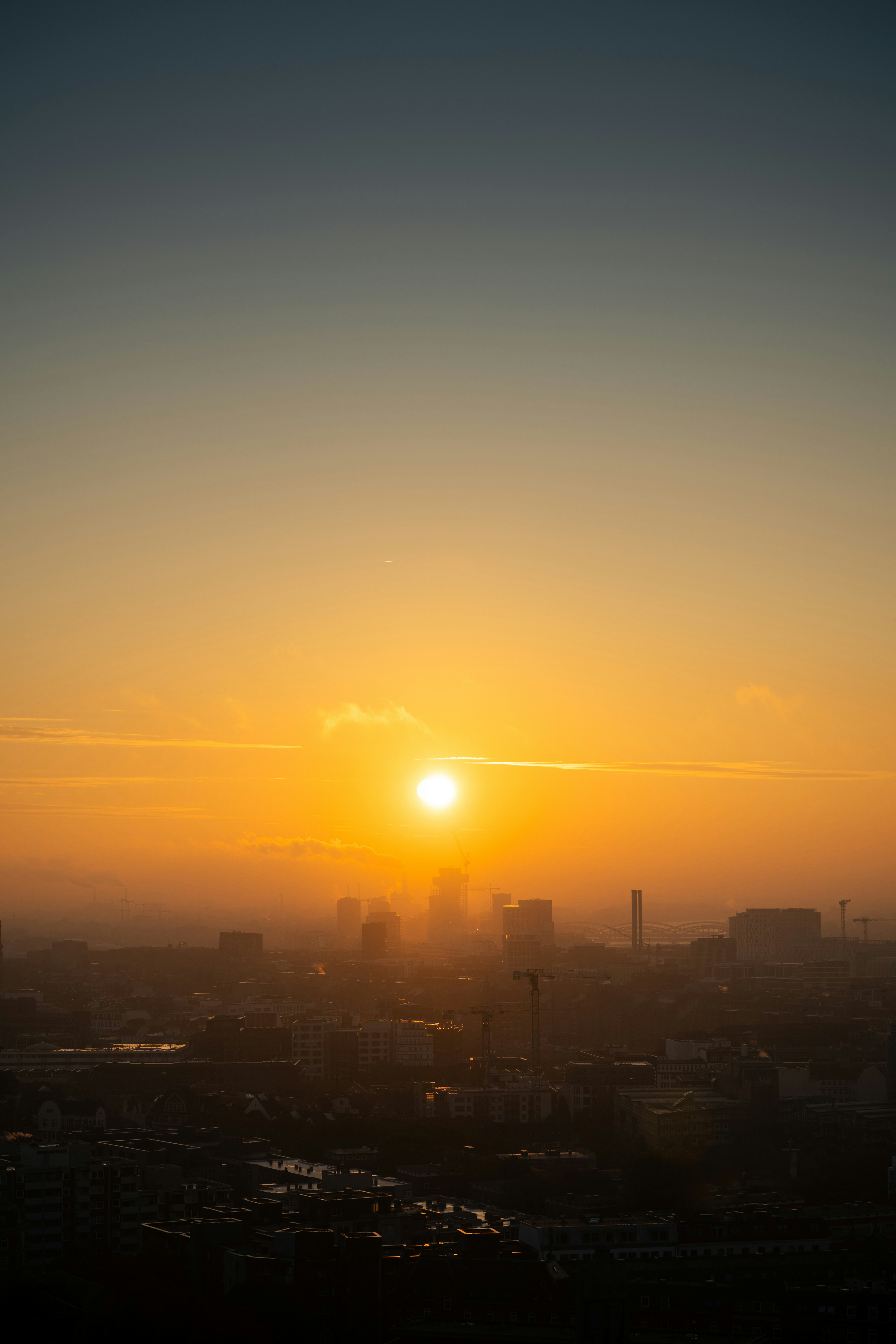 Photo by moritzluedtke