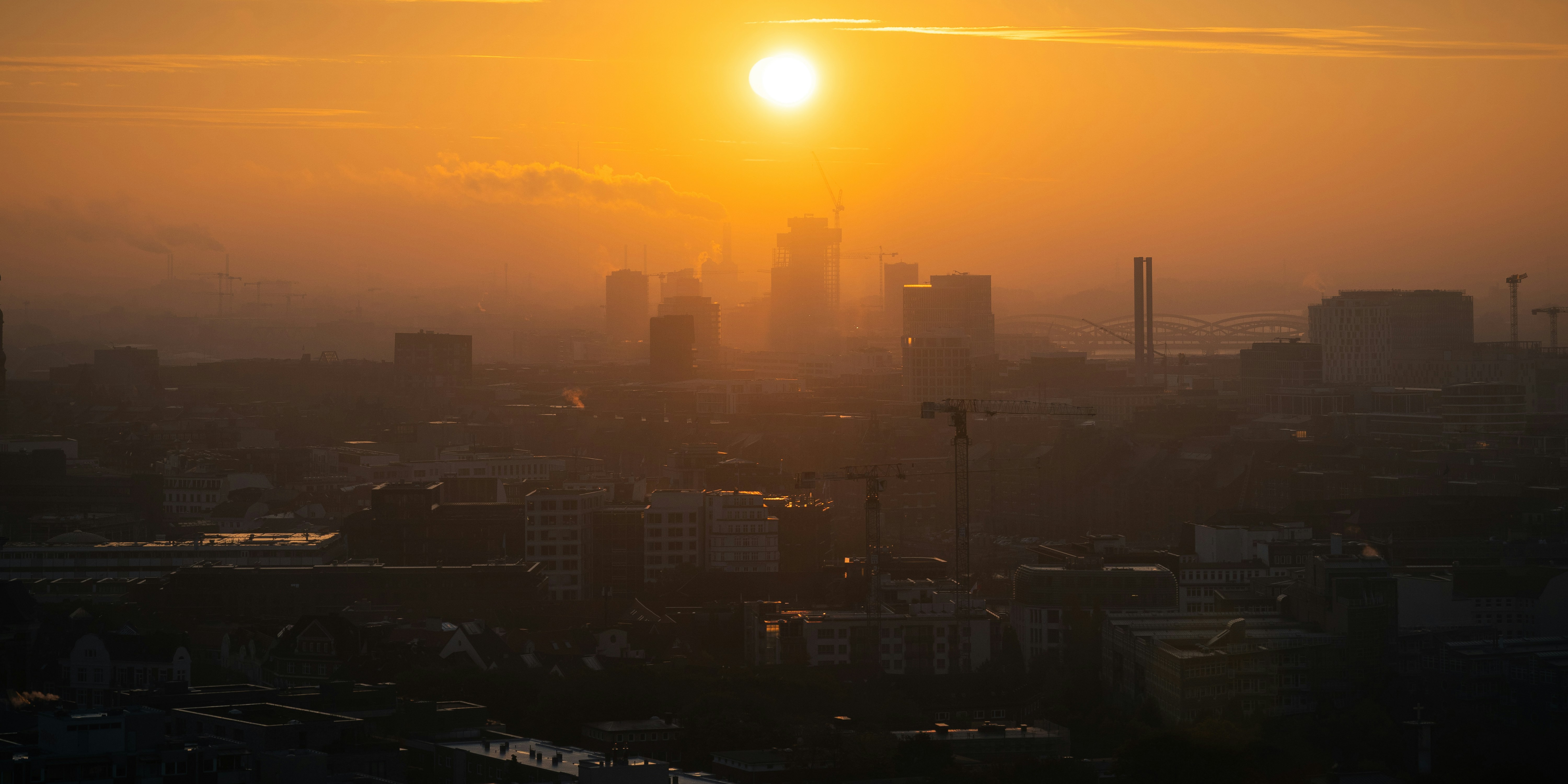 Photo by moritzluedtke