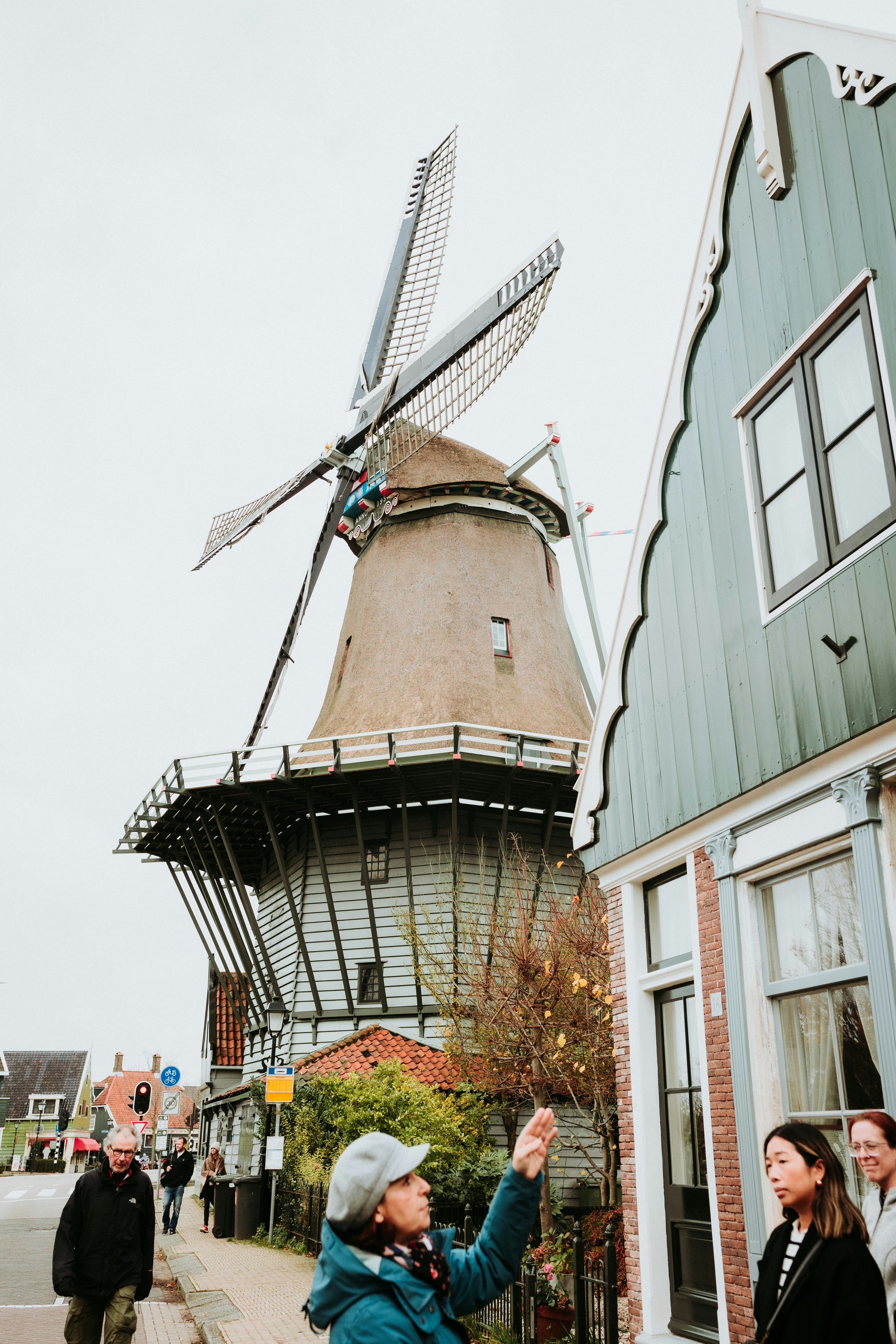 Day 2: Leiden & Gouda — University Canals and the Living Cheese Market