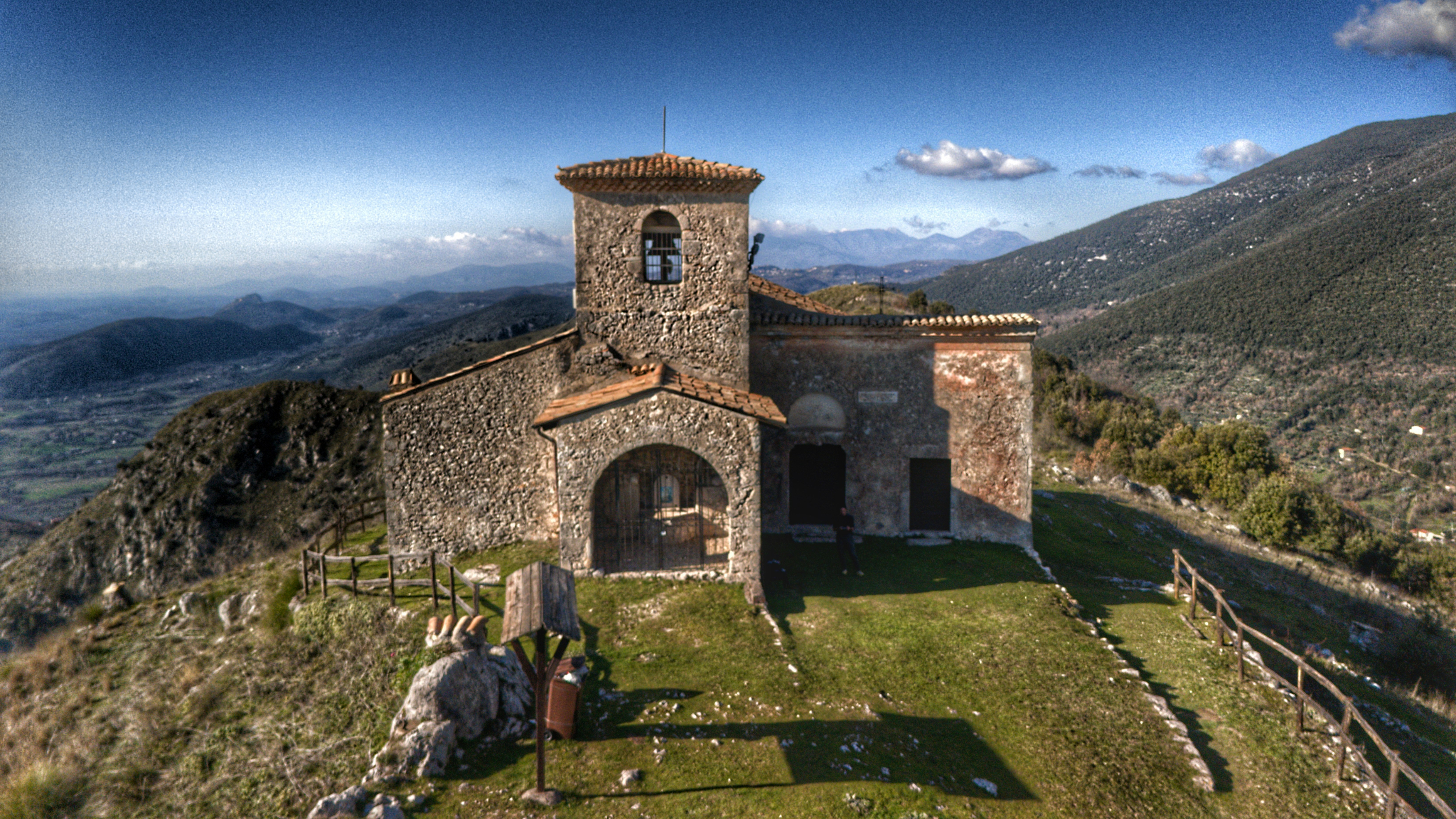 Photo by mircovitti87