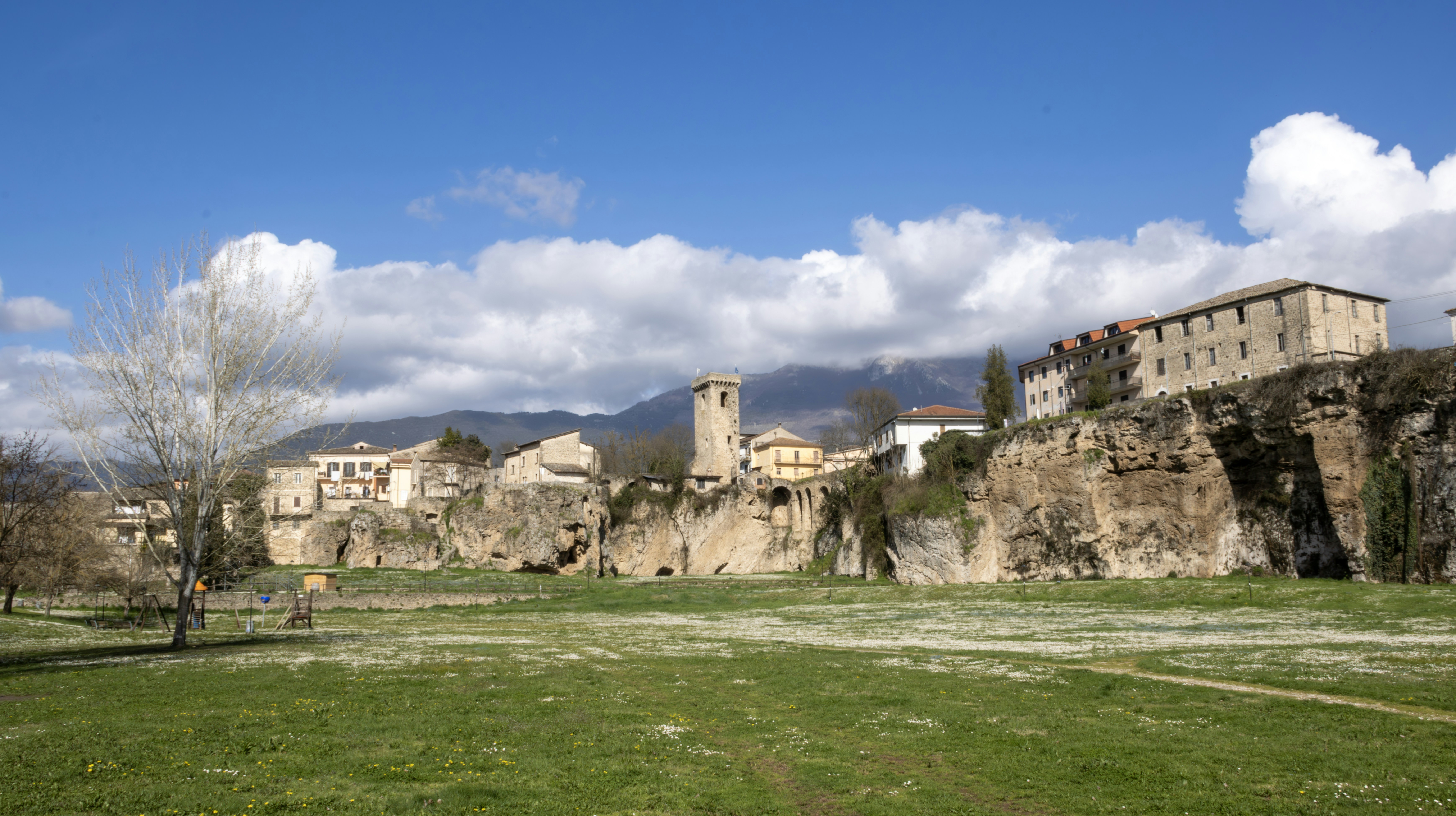 Image by Mirco Vitti via Unsplash