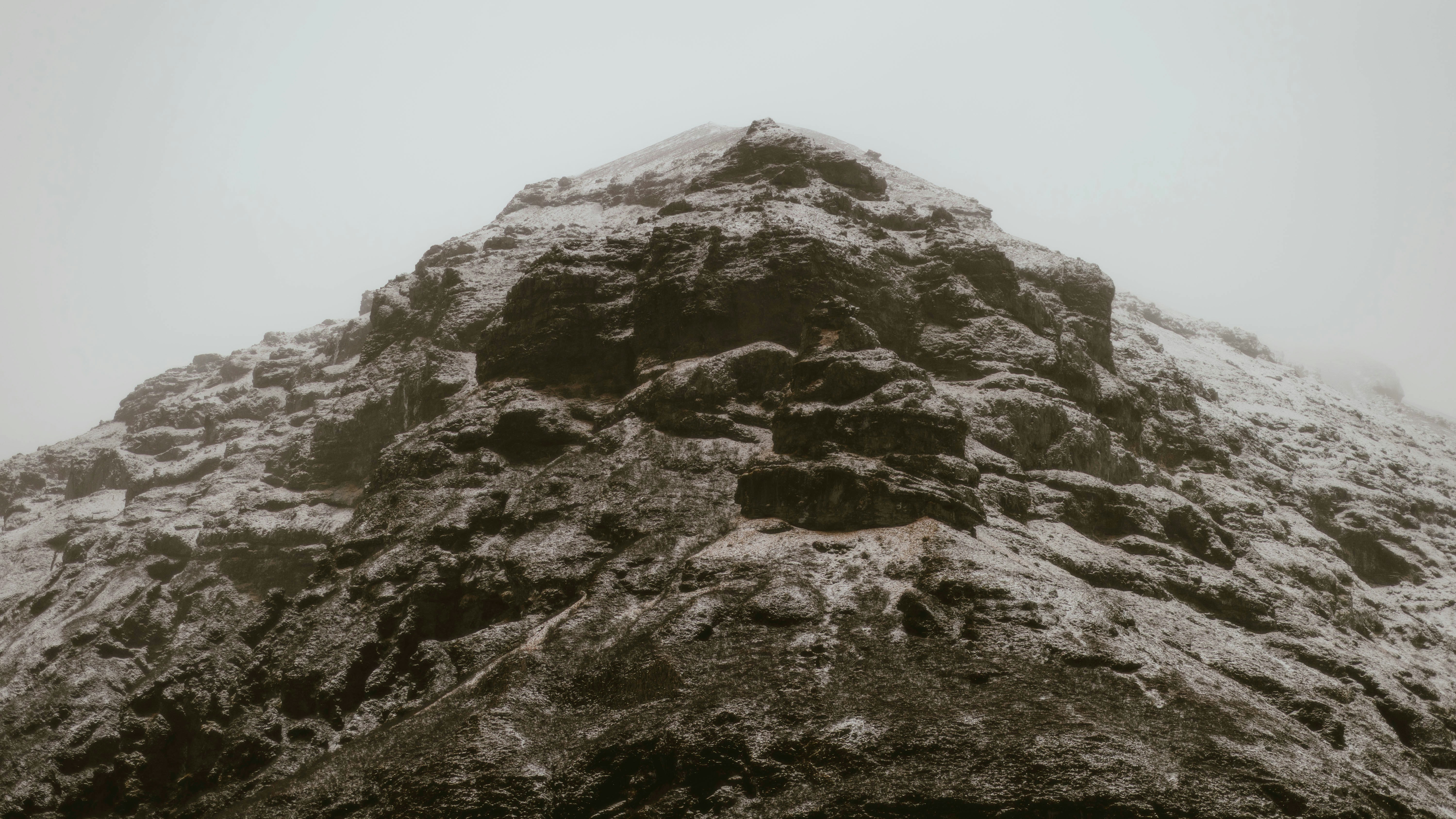 Photo by alingavriliuc