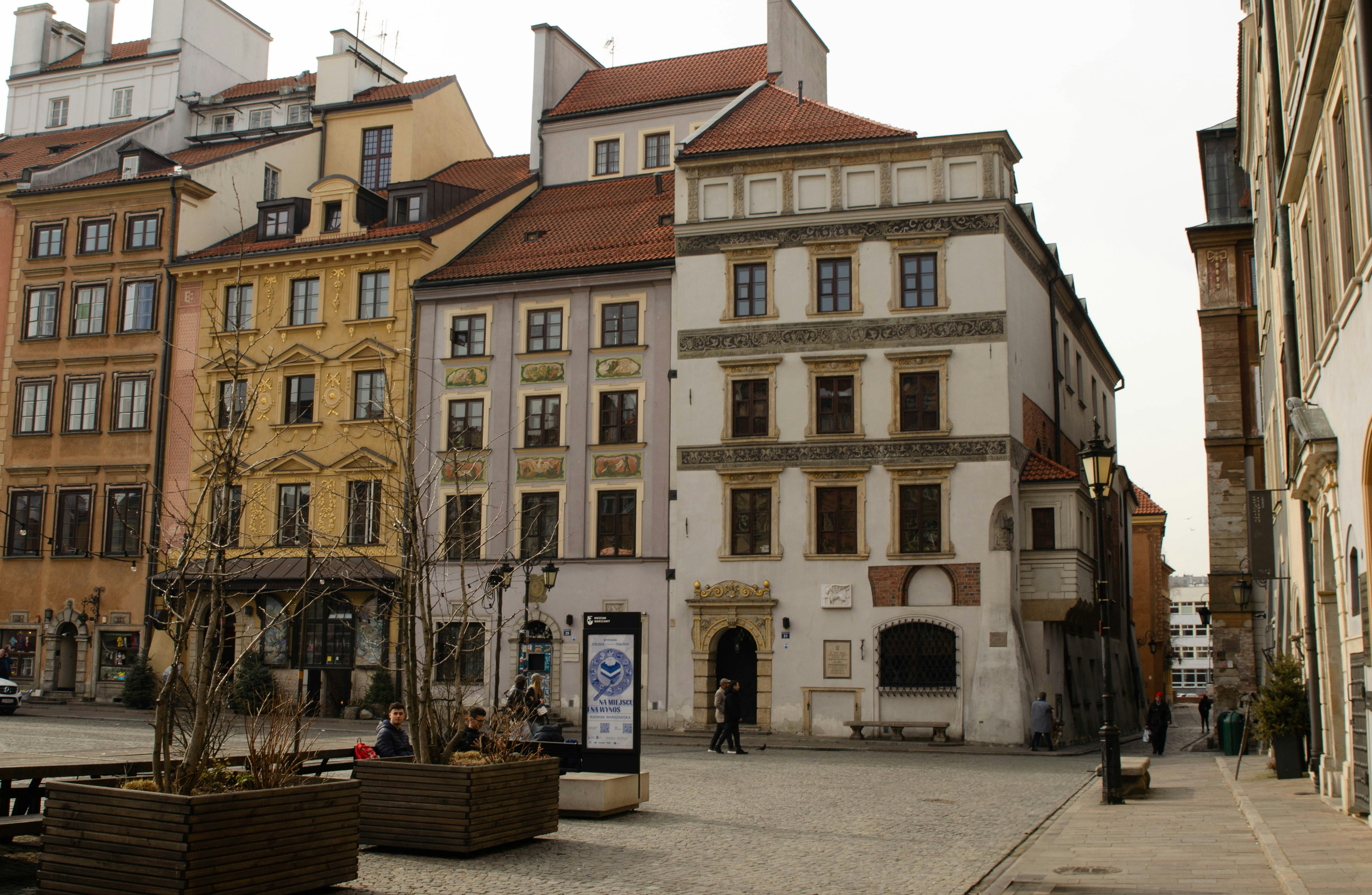 Image by Helen Browne via Unsplash