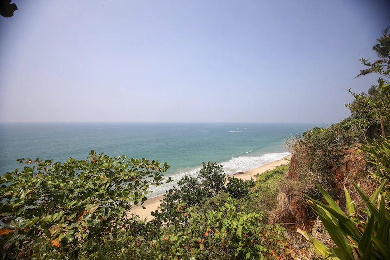 Best Walking Paths and Streets in Varkala to Explore on Foot