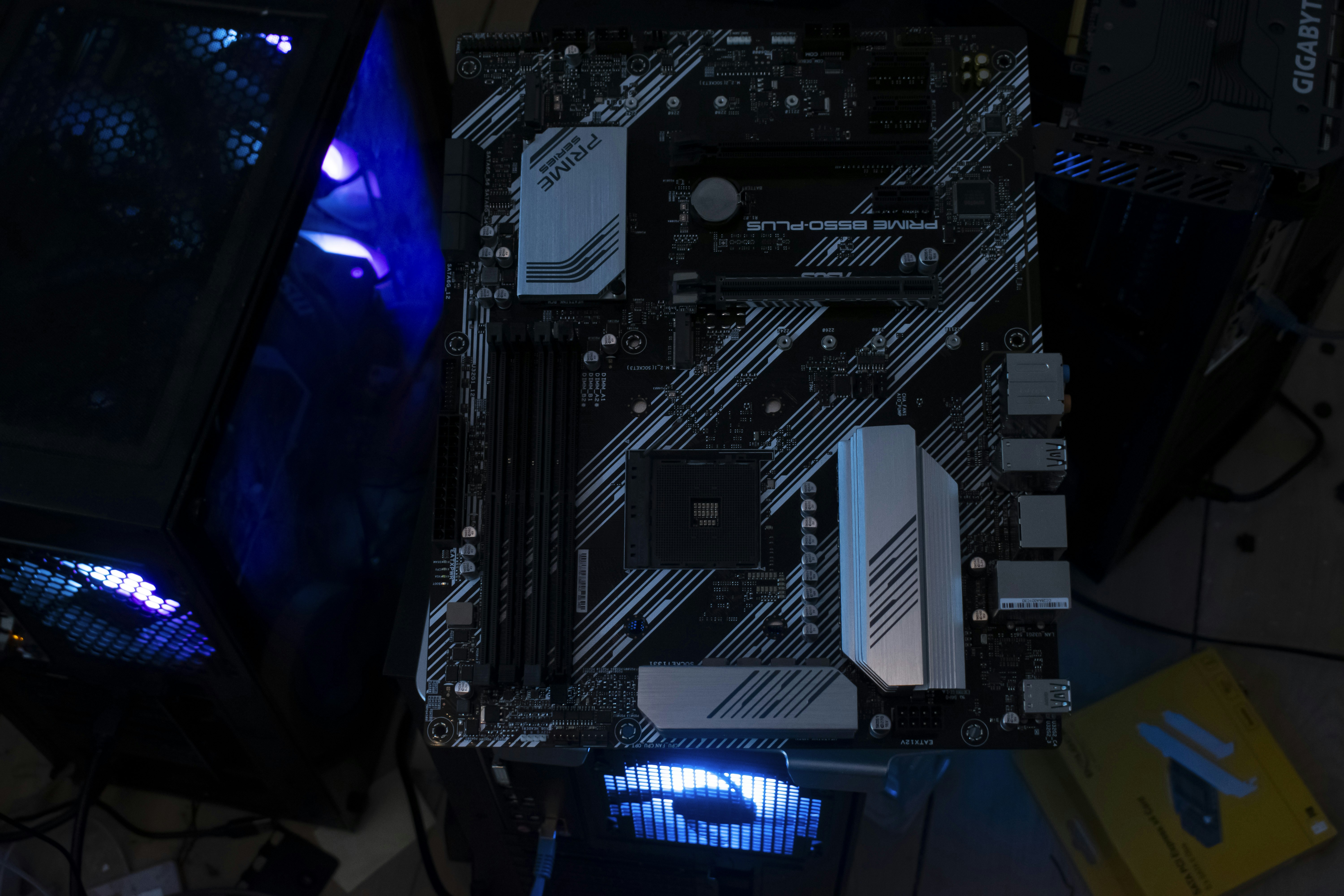 The Unboxing Nightmare: When a Brand New PC Arrives with "Internal Turbulence"