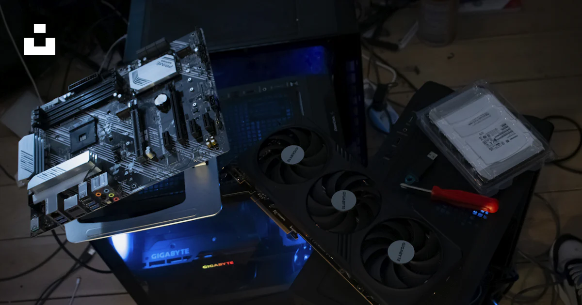 Building a computer with various components. photo – Free Technology ...