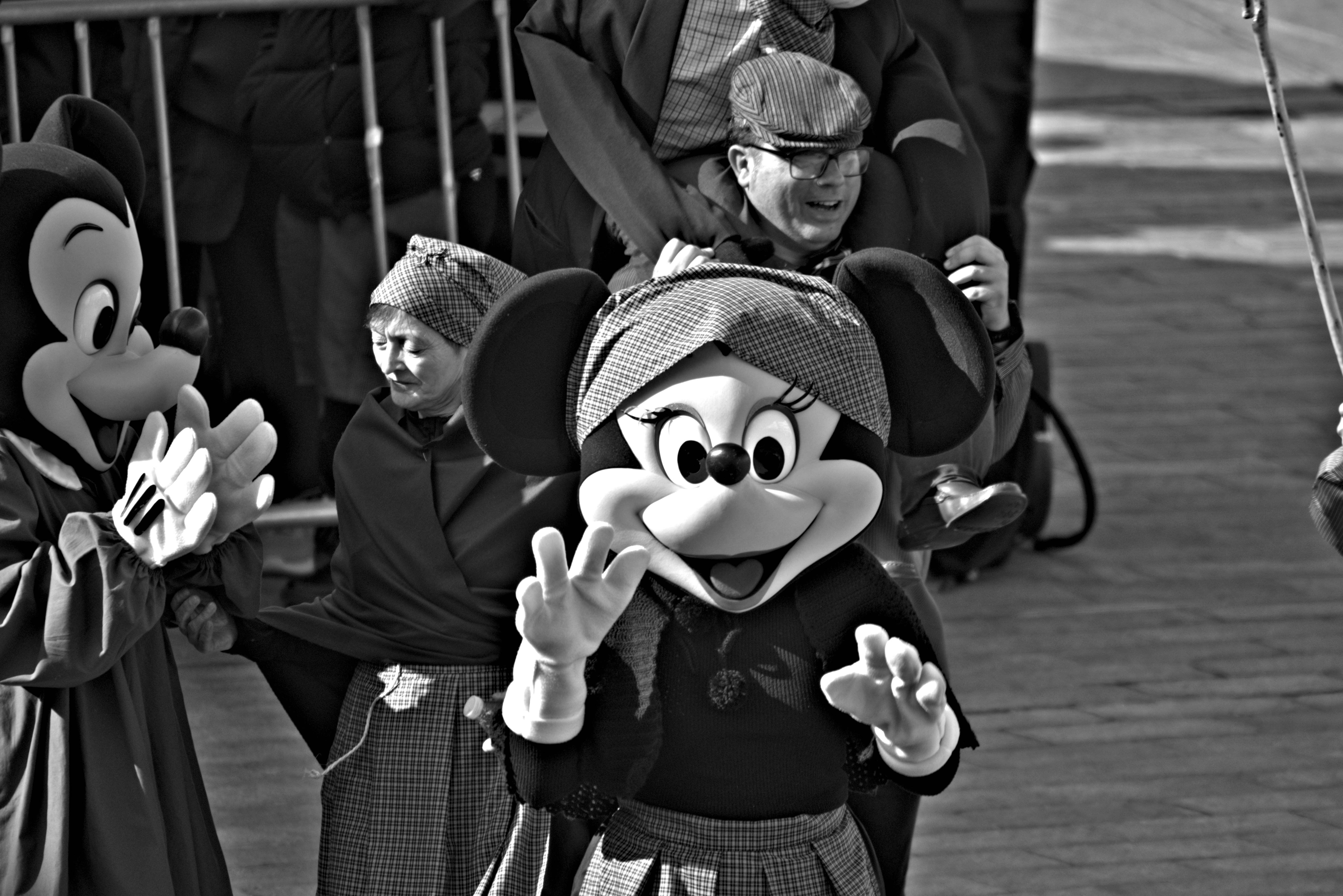 Disney and OpenAI Forge $1 Billion Licensing Deal for Sora AI Platform