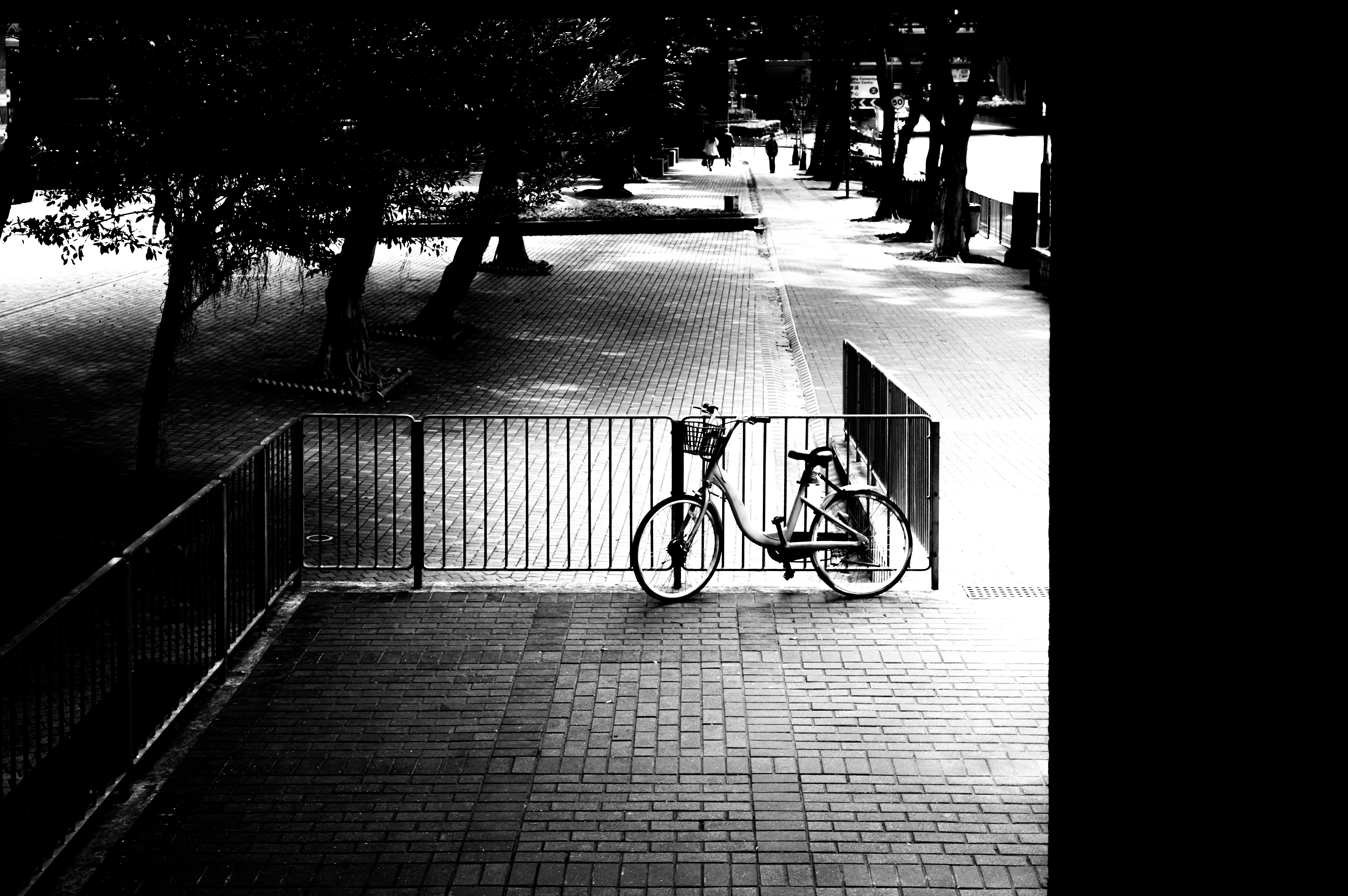 Photo by framethestreets