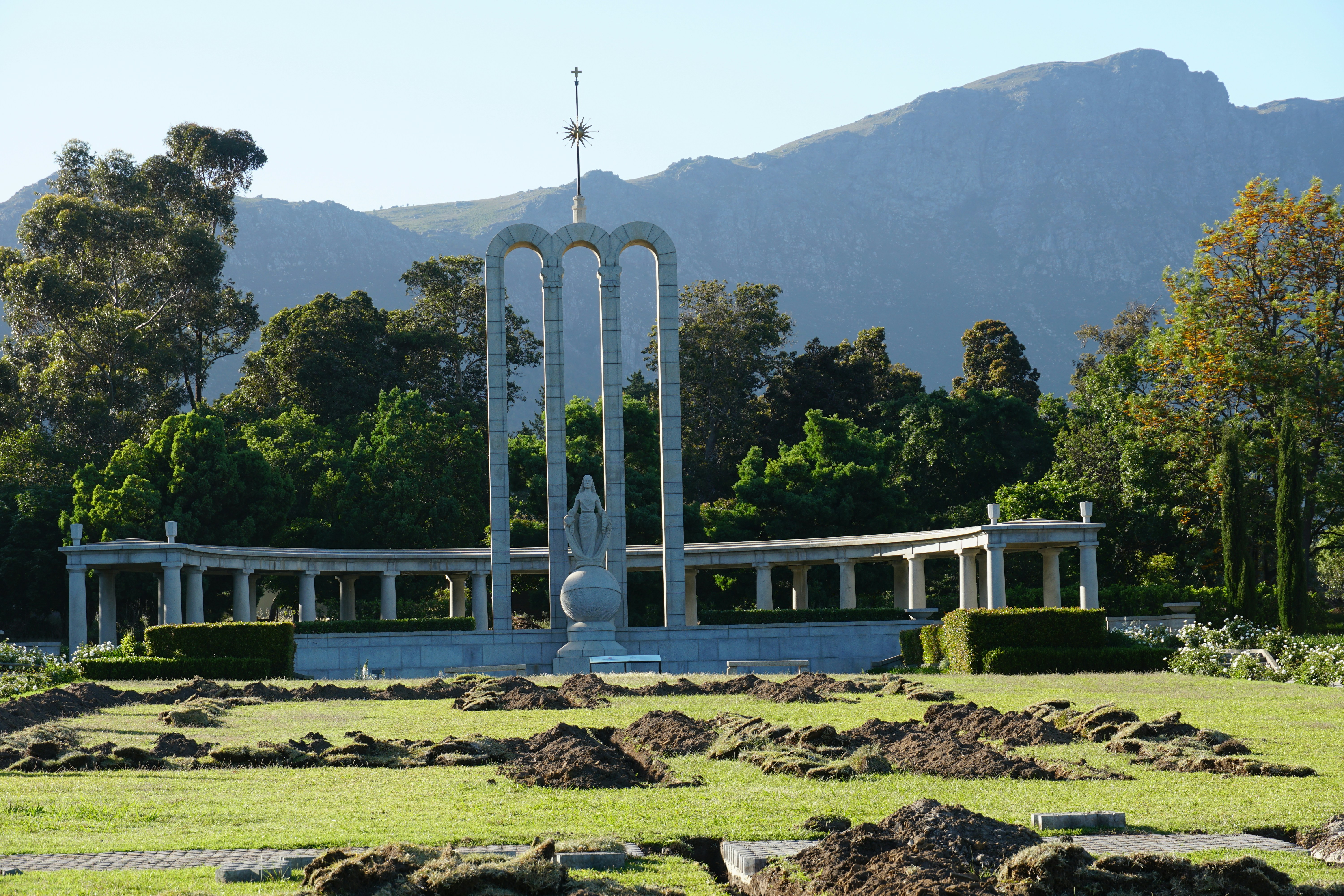 Honoured Dead Memorial and Long Cecil