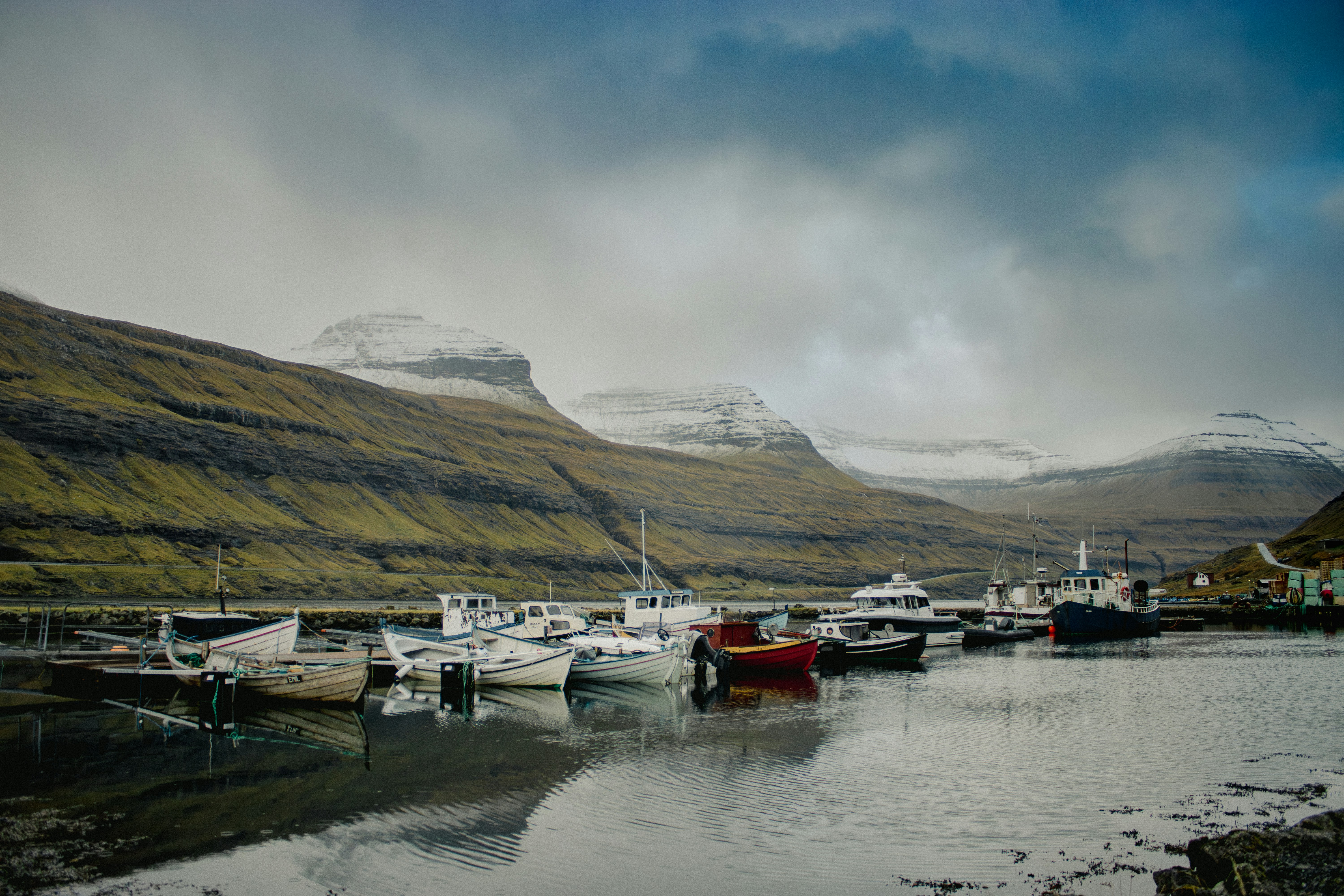 Stay online in the Faroe Islands with a prepaid eSIM from eSIMlii. Instant activation, no roaming charges, and reliable coverage.