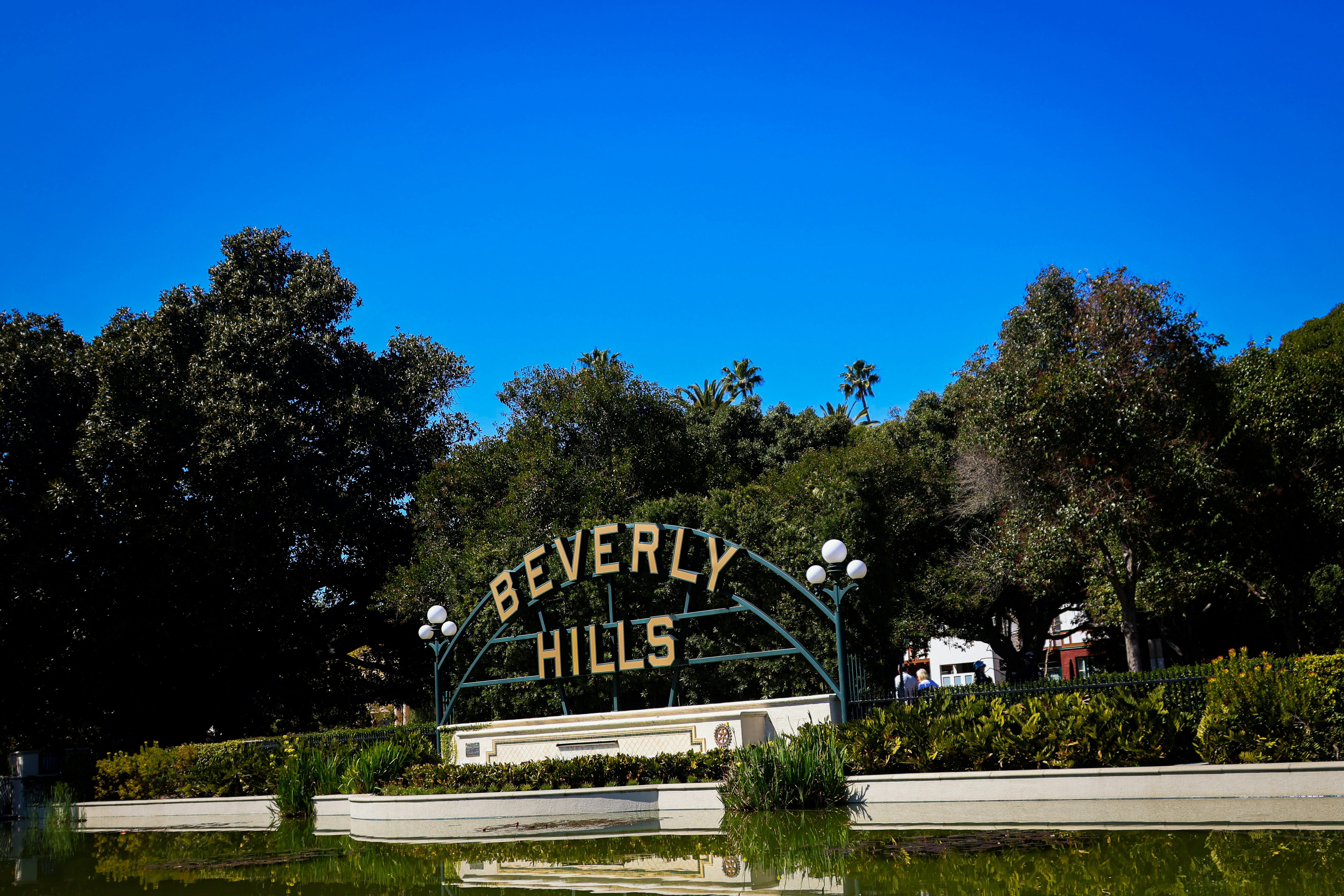 beverly hills gated community