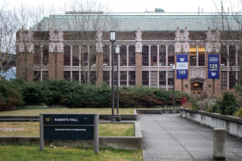 university hospital building, courtroom, medical research laboratory, Tokyo University campus