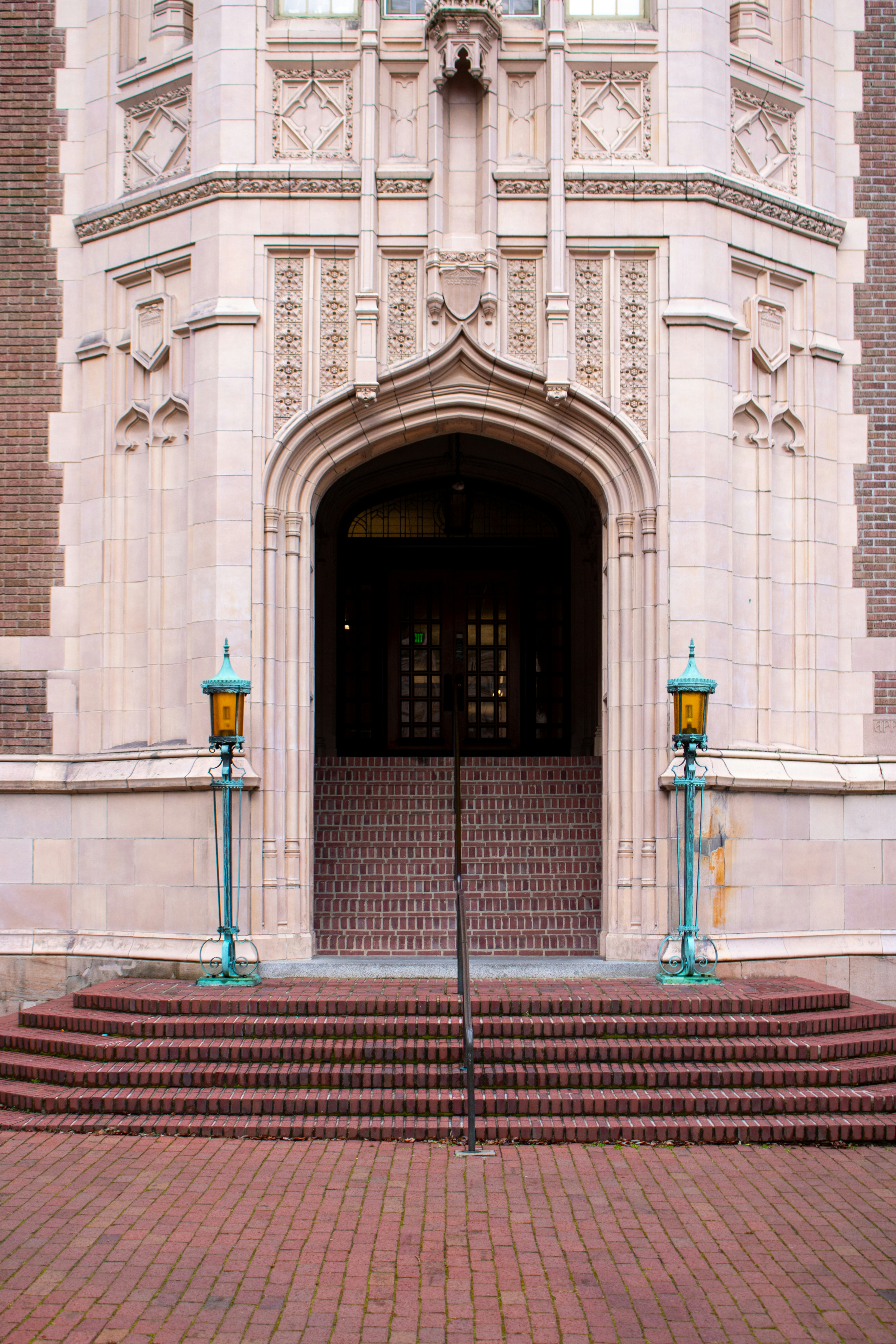 Photo by zoshuacolah