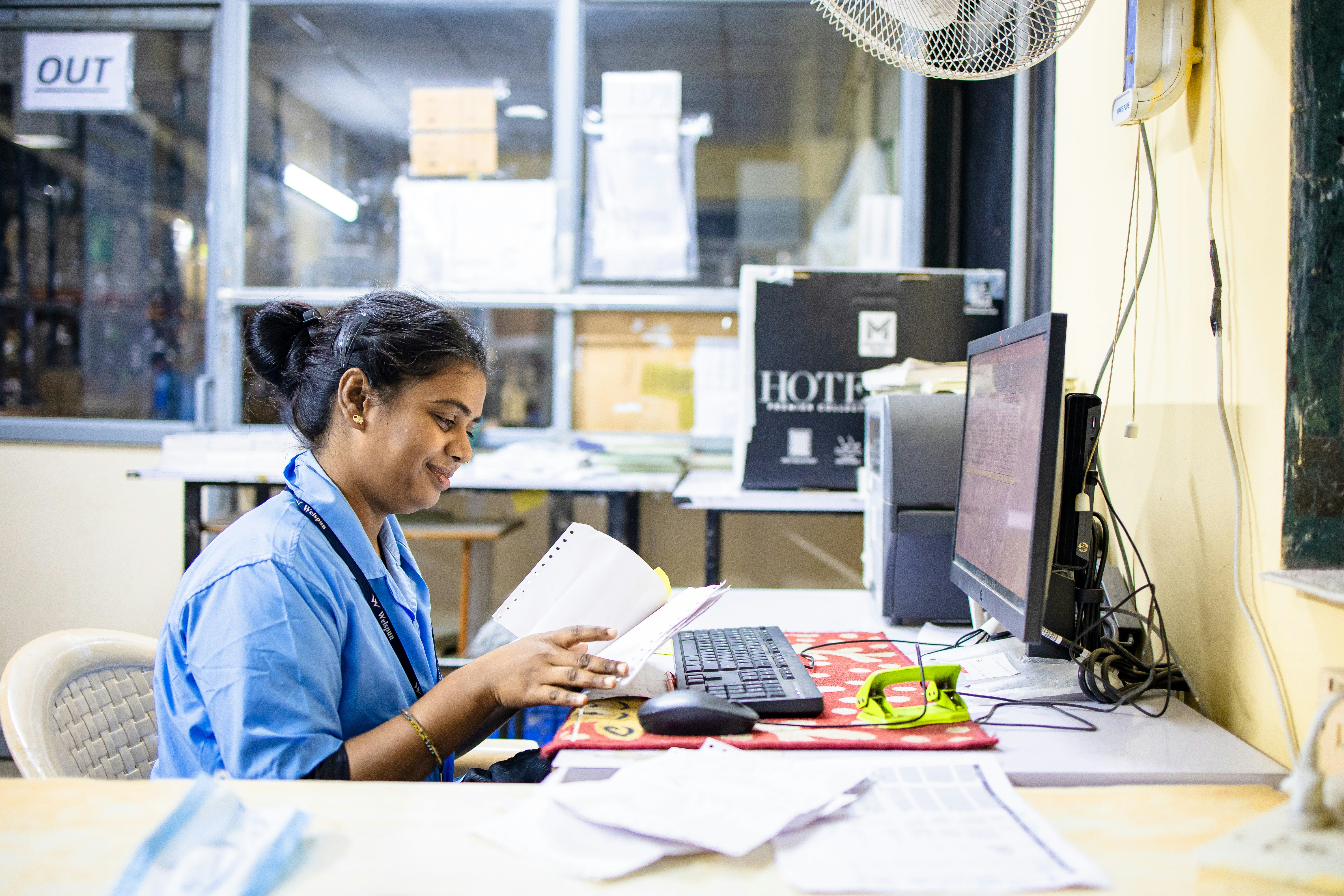 Externalización para eficiencia de costos: Cómo las agencias reducen costos en un 40-60% sin perder calidad