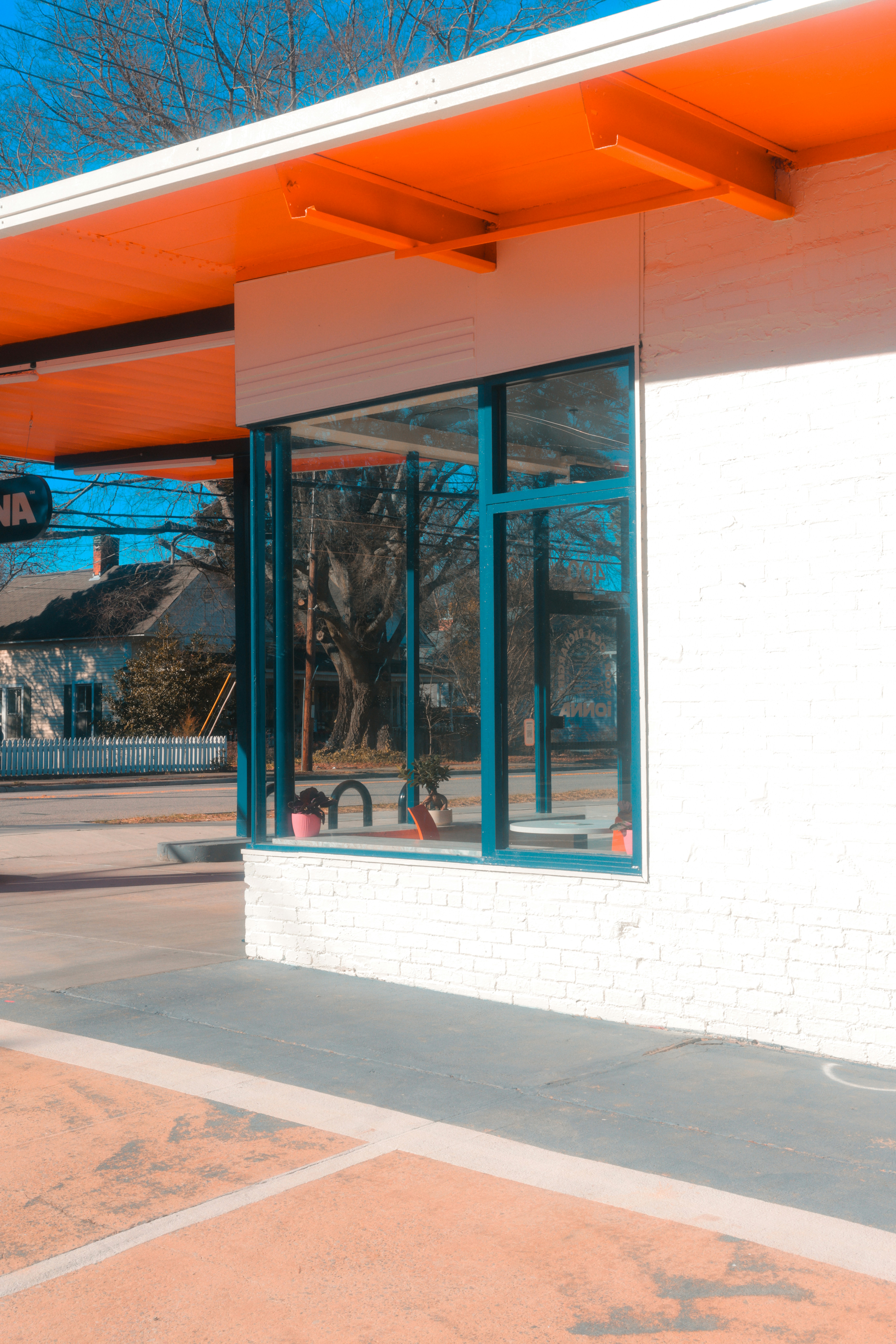 Building Better Access with Front & Rear Shop Aprons