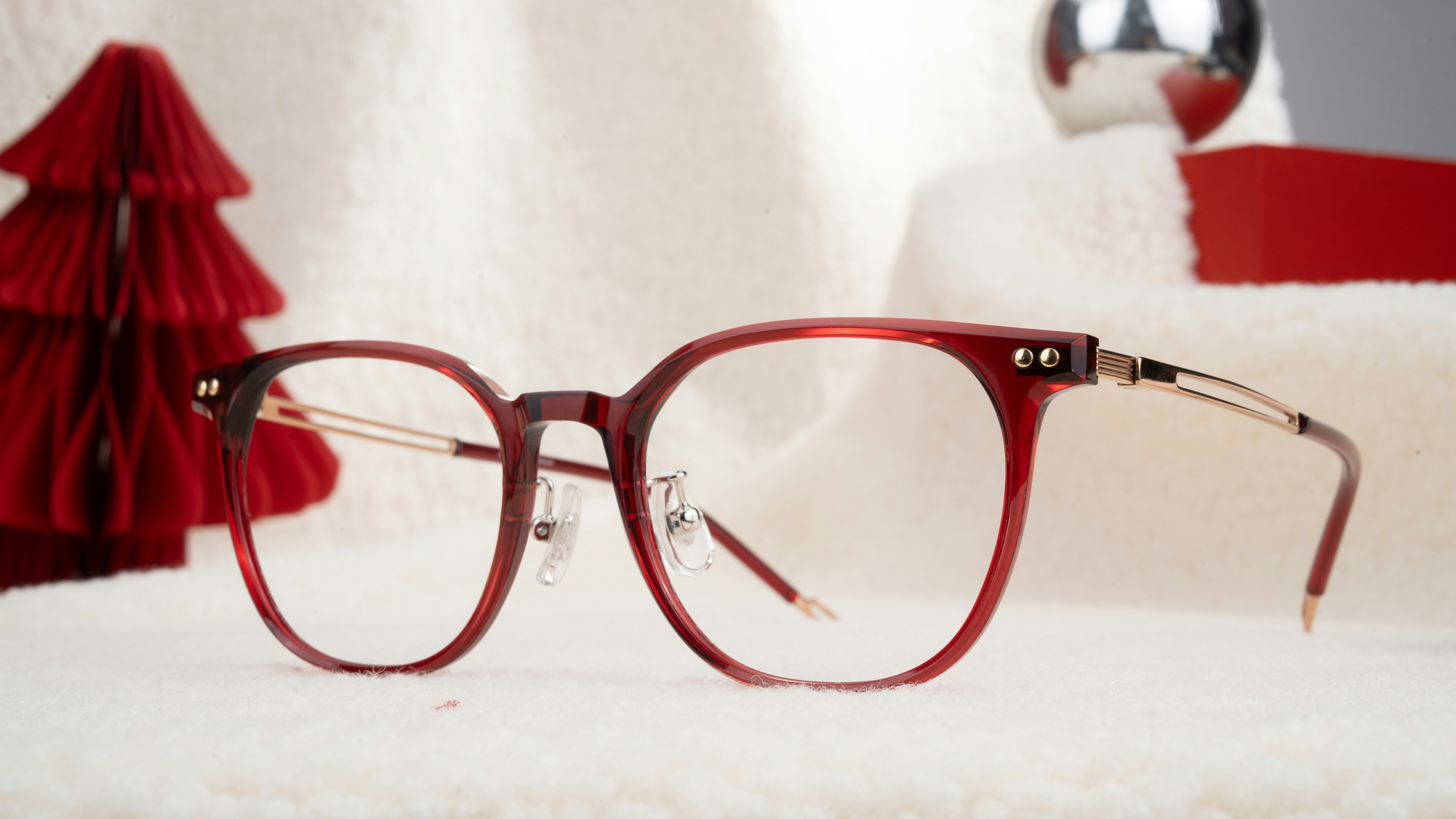 Photo by glassesshop_9