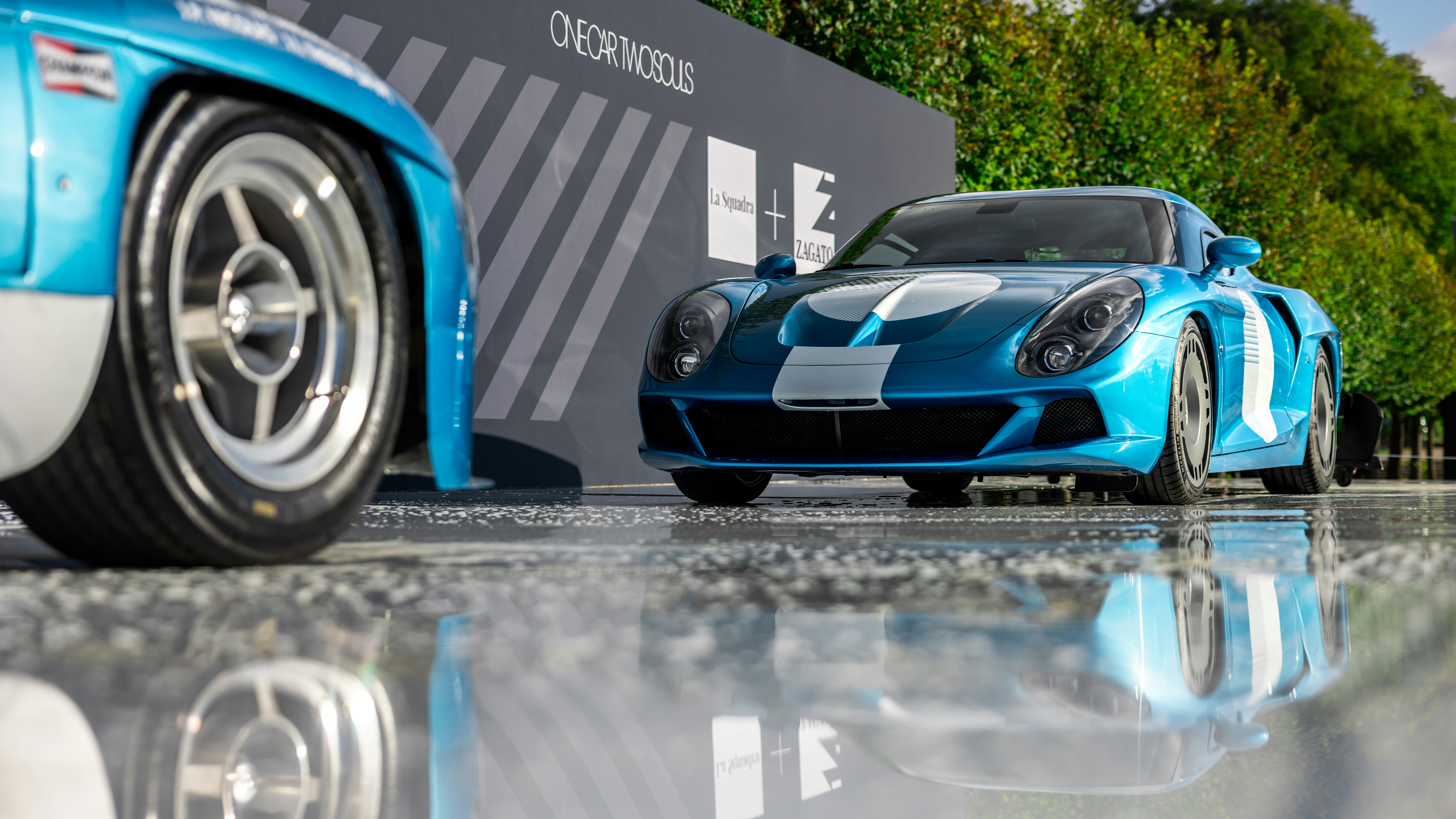 Bugatti Chiron wallpaper blue, ilustrasi artikel Unleash the Beast: Stunning Bugatti Chiron 4K Wallpapers for Your Desktop 6