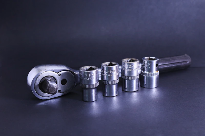 Calibrated Torque Wrench with Socket Set