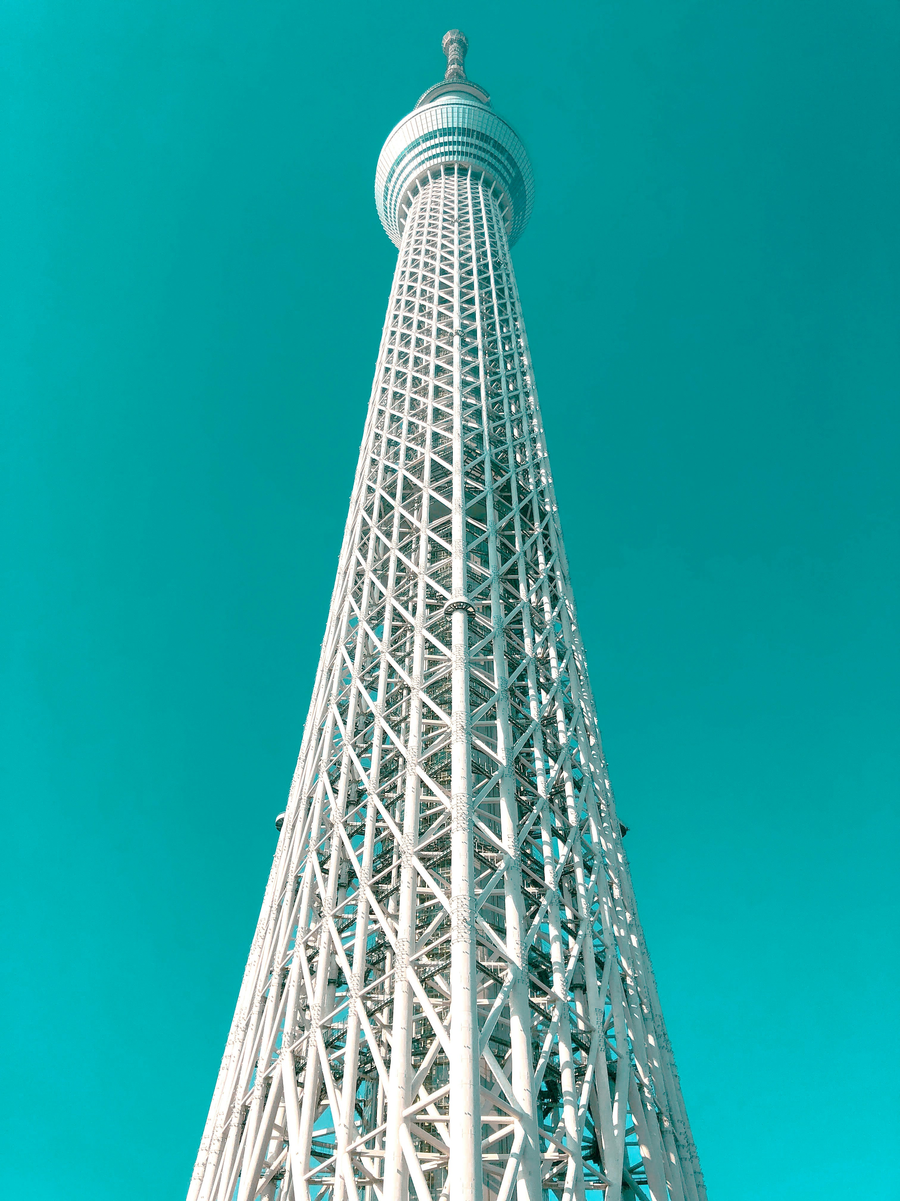 Tokyo skytree tower stands tall against the sky.