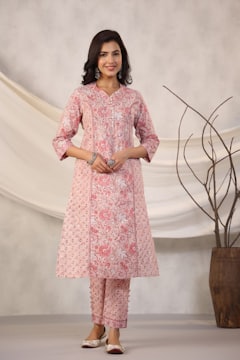 Block printed cotton kurta made in India