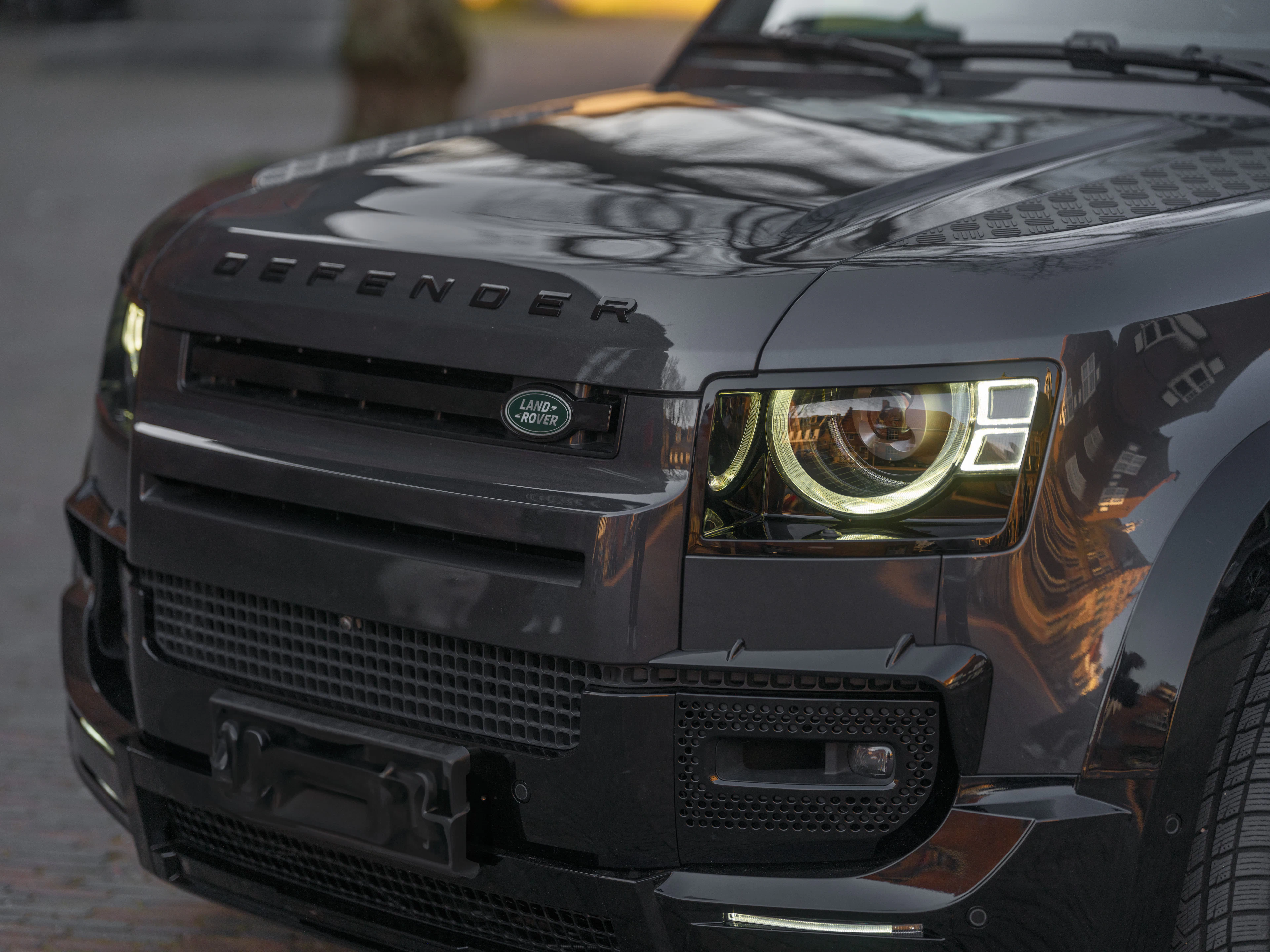 Land Rover Defender 2020