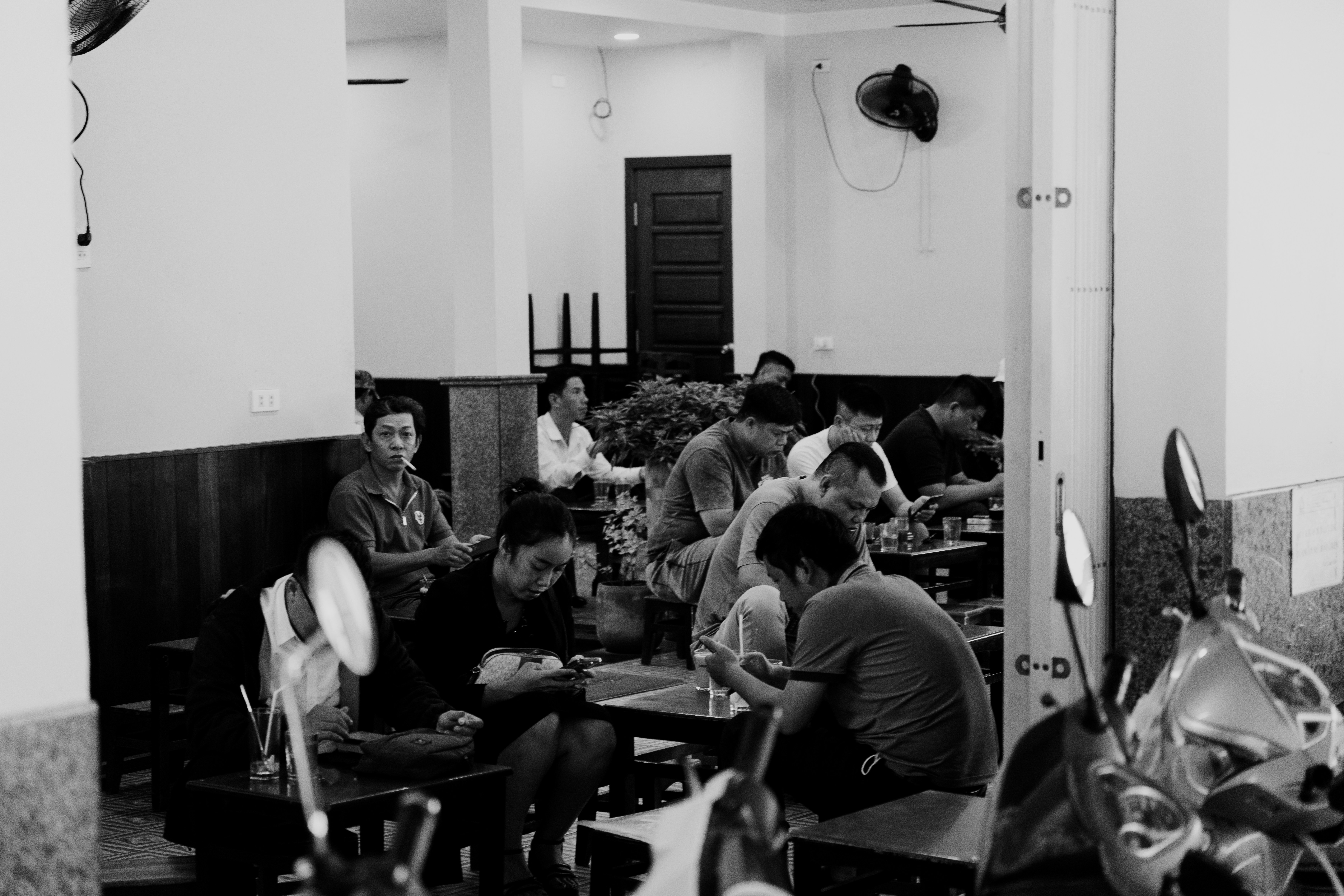 photo-1741945119955-2e15bf594882?ixid=M3wxMjA3fDB8MXxzZWFyY2h8MTZ8fGpjJTIwbWF0aCUyMHR1aXRpb258ZW58MHx8fHwxNzY2NjQwODQ0fDA\u0026ixlib=rb-4.1.0