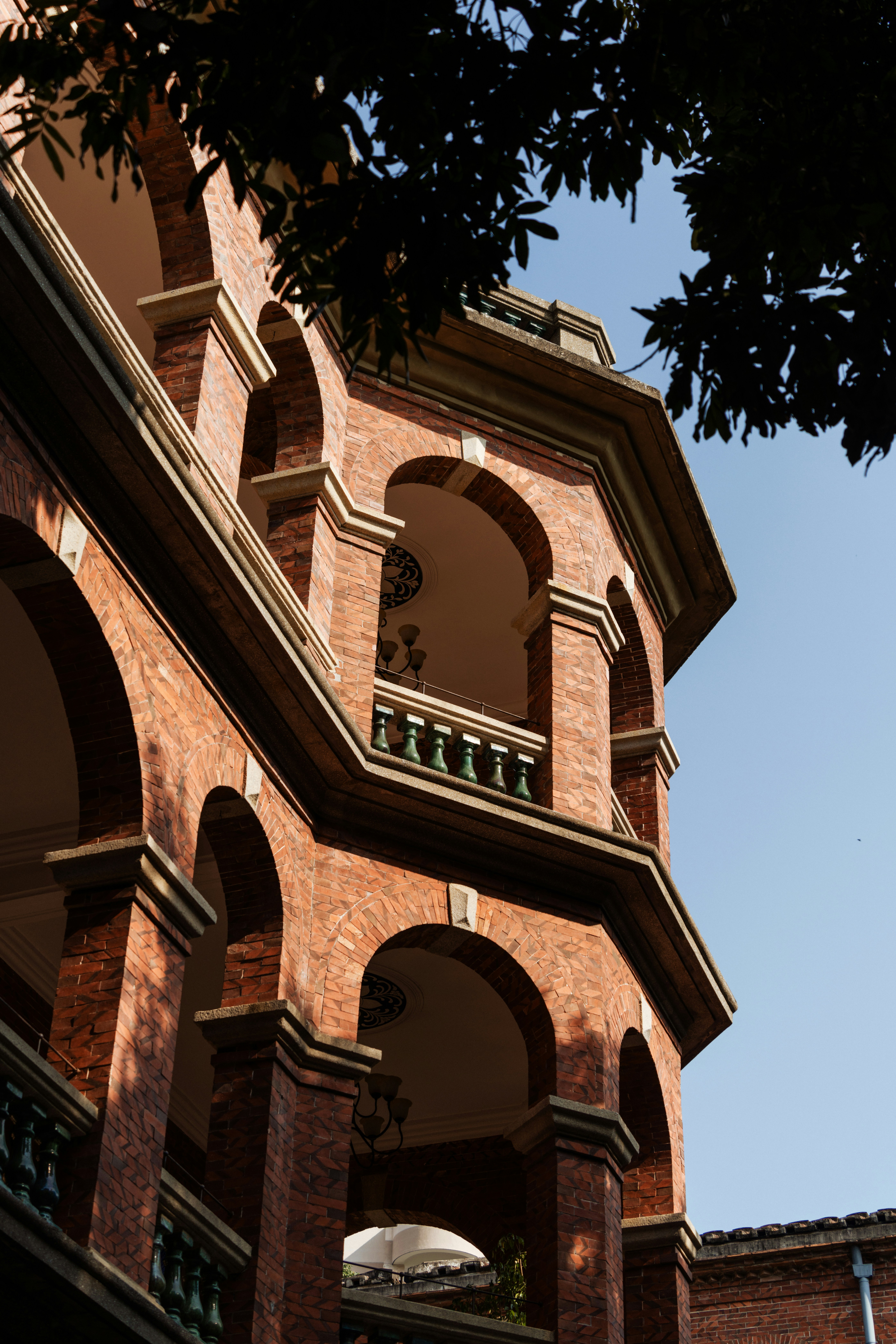 Photo by zhenyao_photo